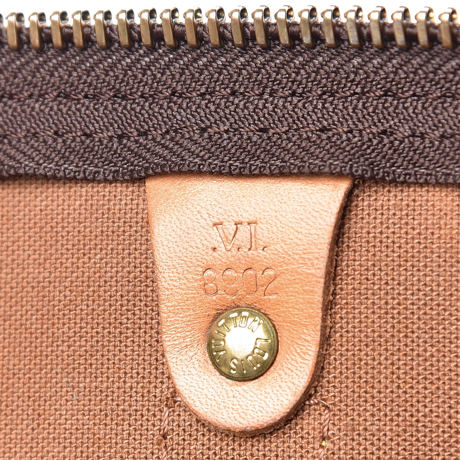 Louis Vuitton Monogram Keepall Bandouliere 55 7 of 26