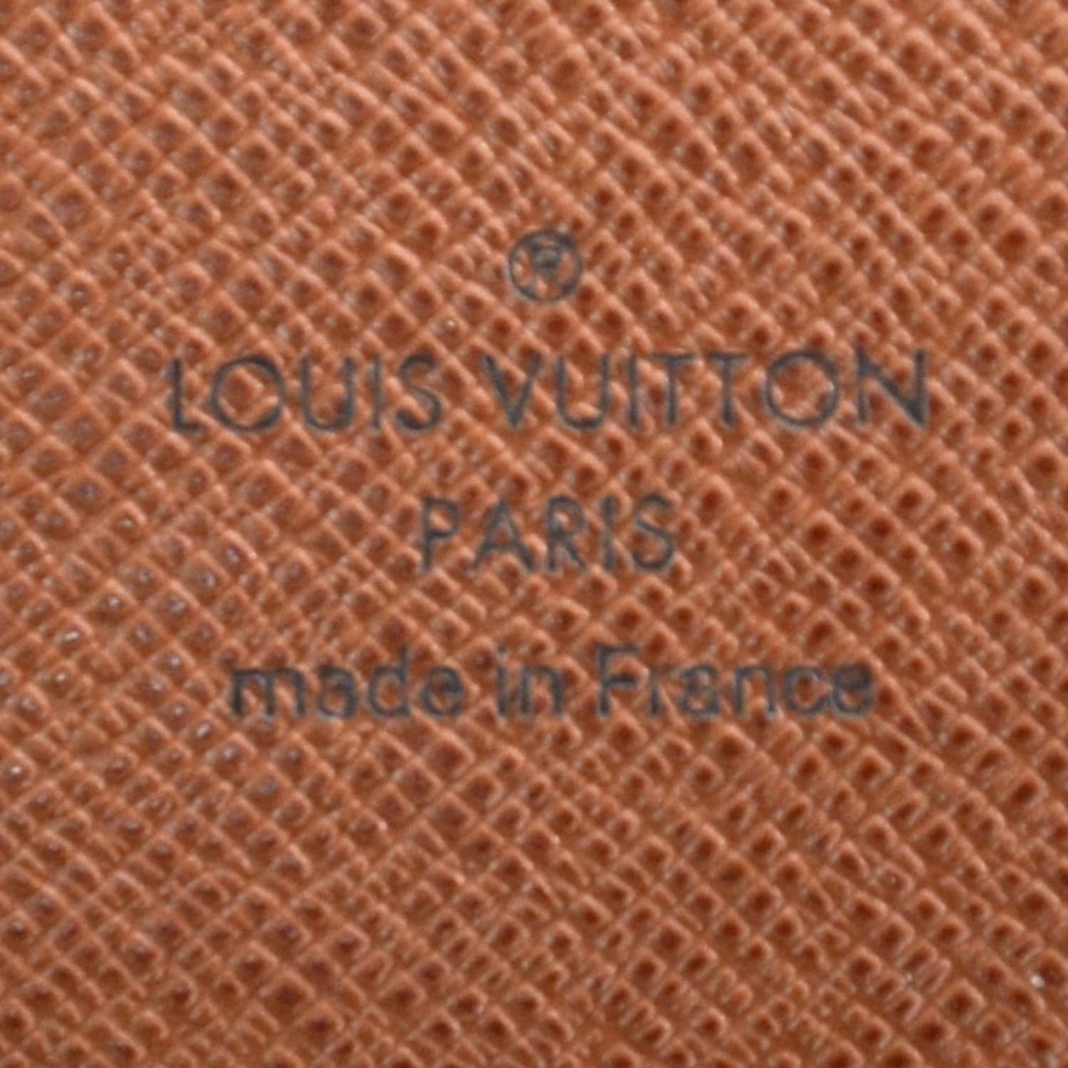 Louis Vuitton Monogram Large Ring Agenda 5 of 7