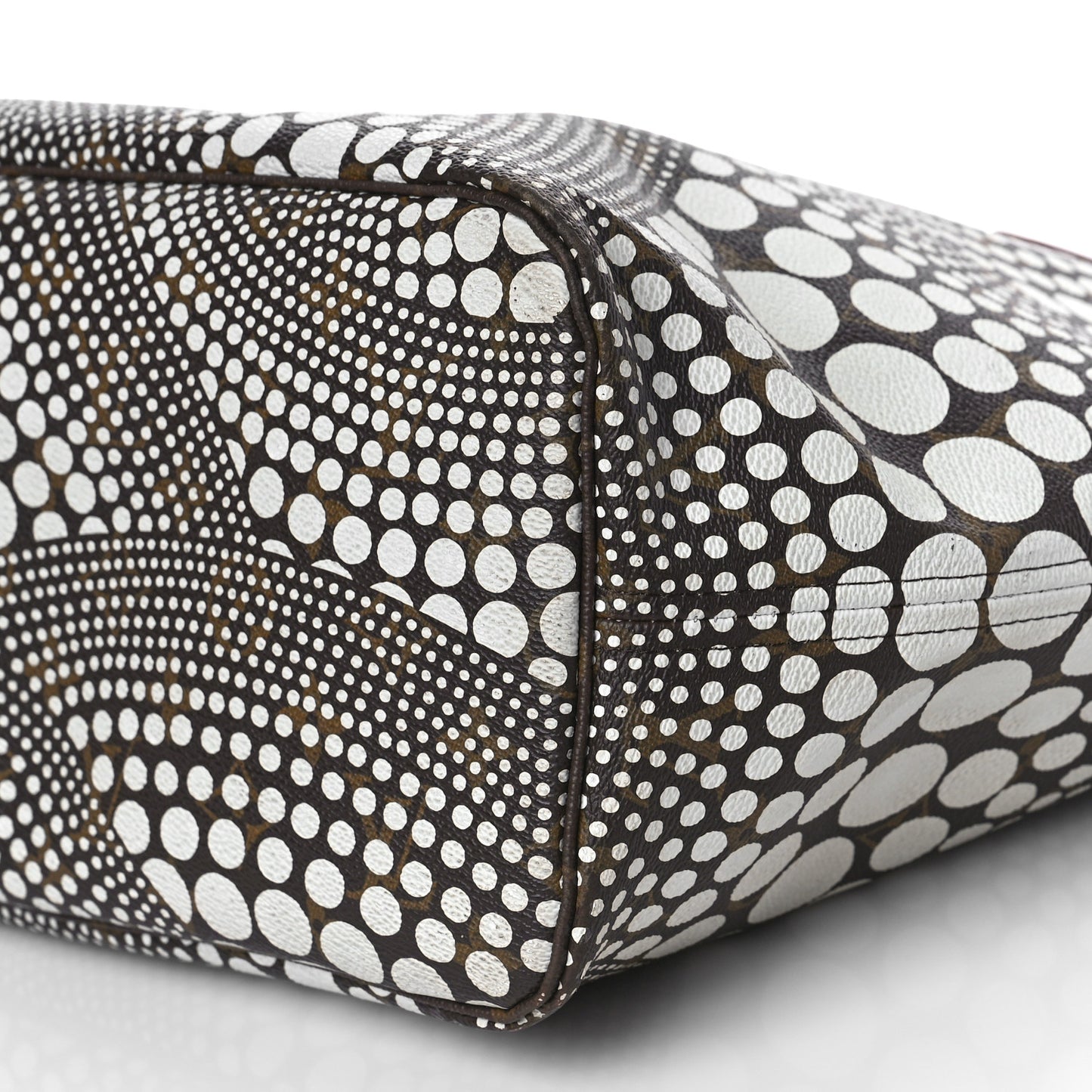 Monogram Kusama Waves Neverfull MM White