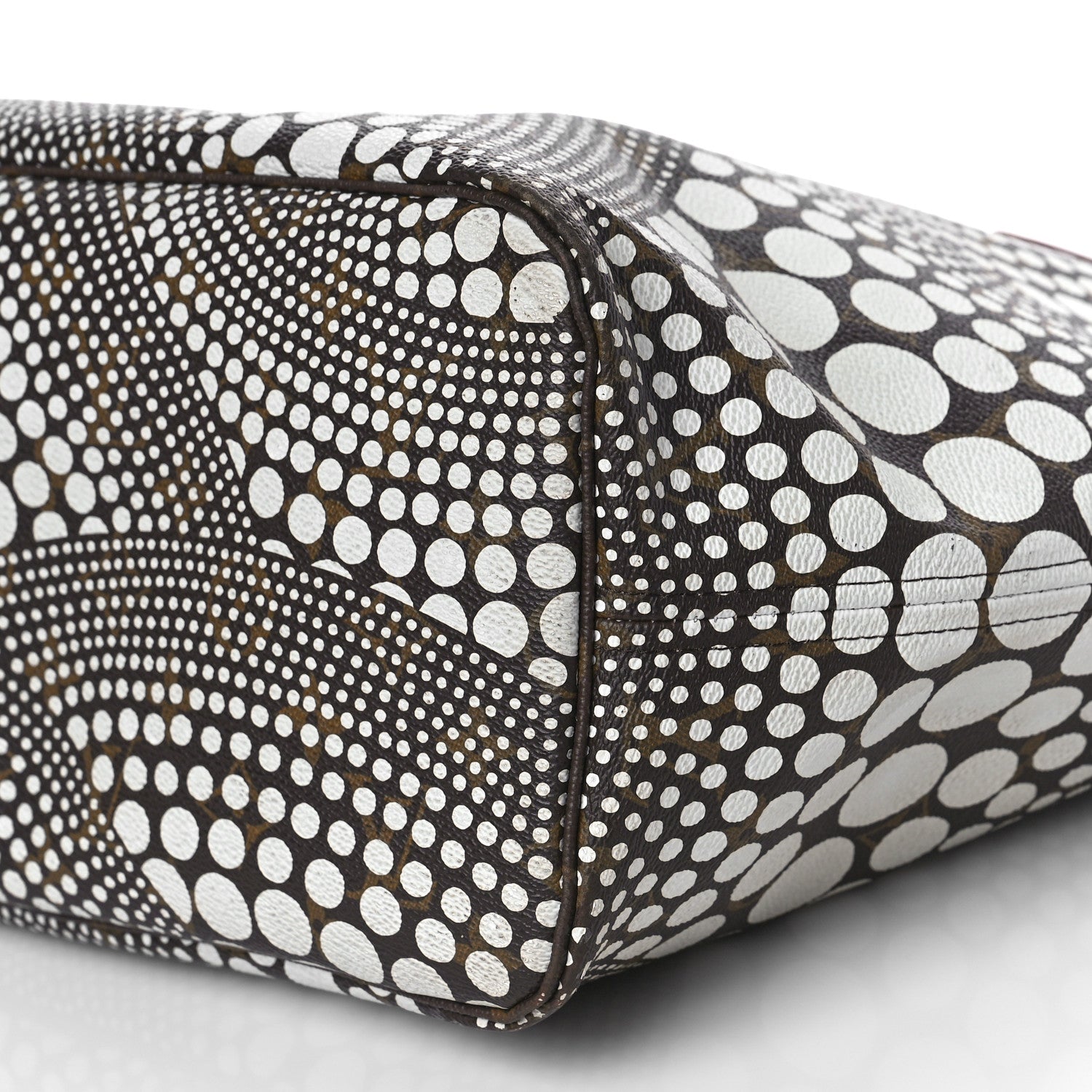 Louis Vuitton Monogram Kusama Waves Neverfull MM White 9 of 9
