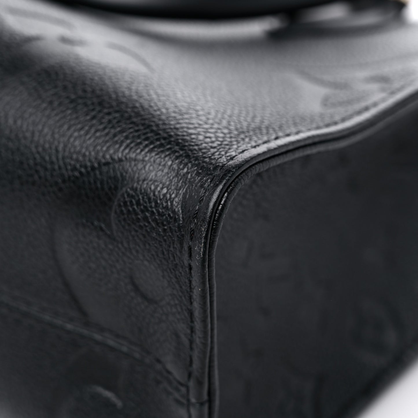 Empreinte Monogram Giant Onthego PM Black