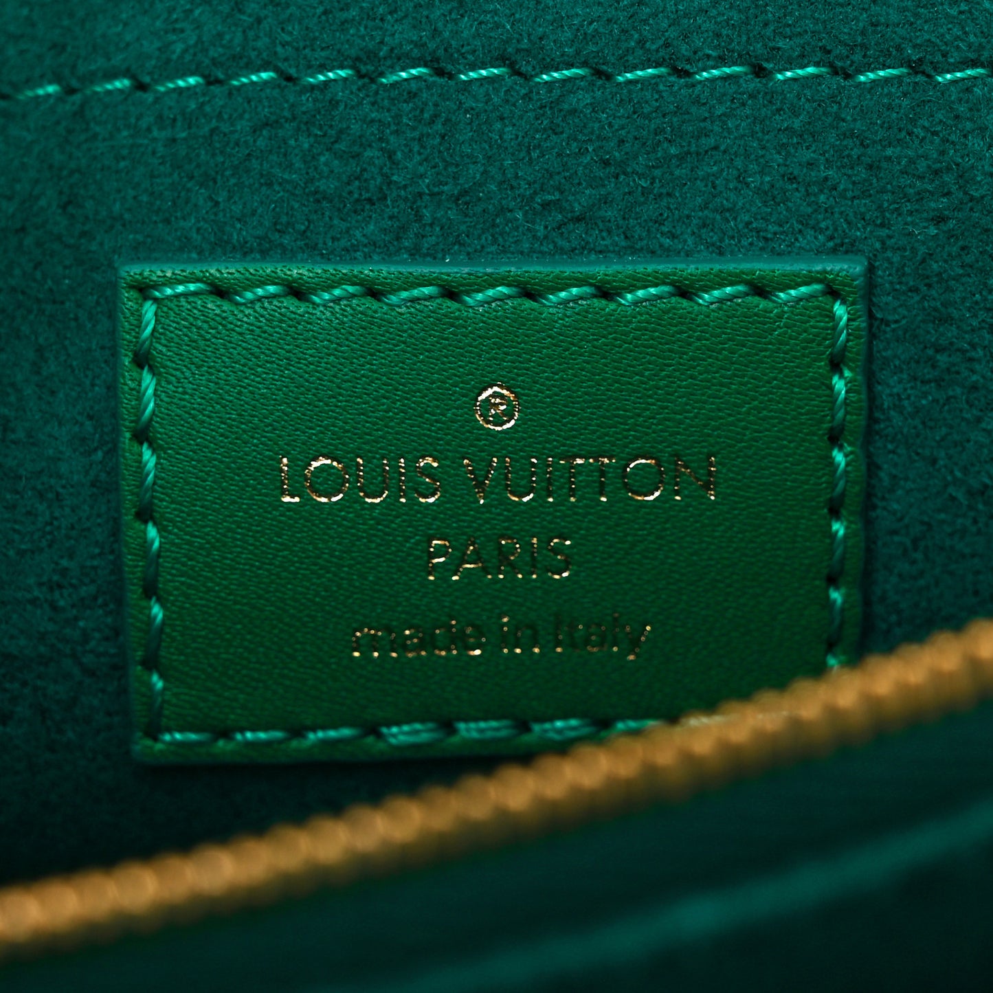 Calfskin New Wave Chain Bag MM NM Emerald