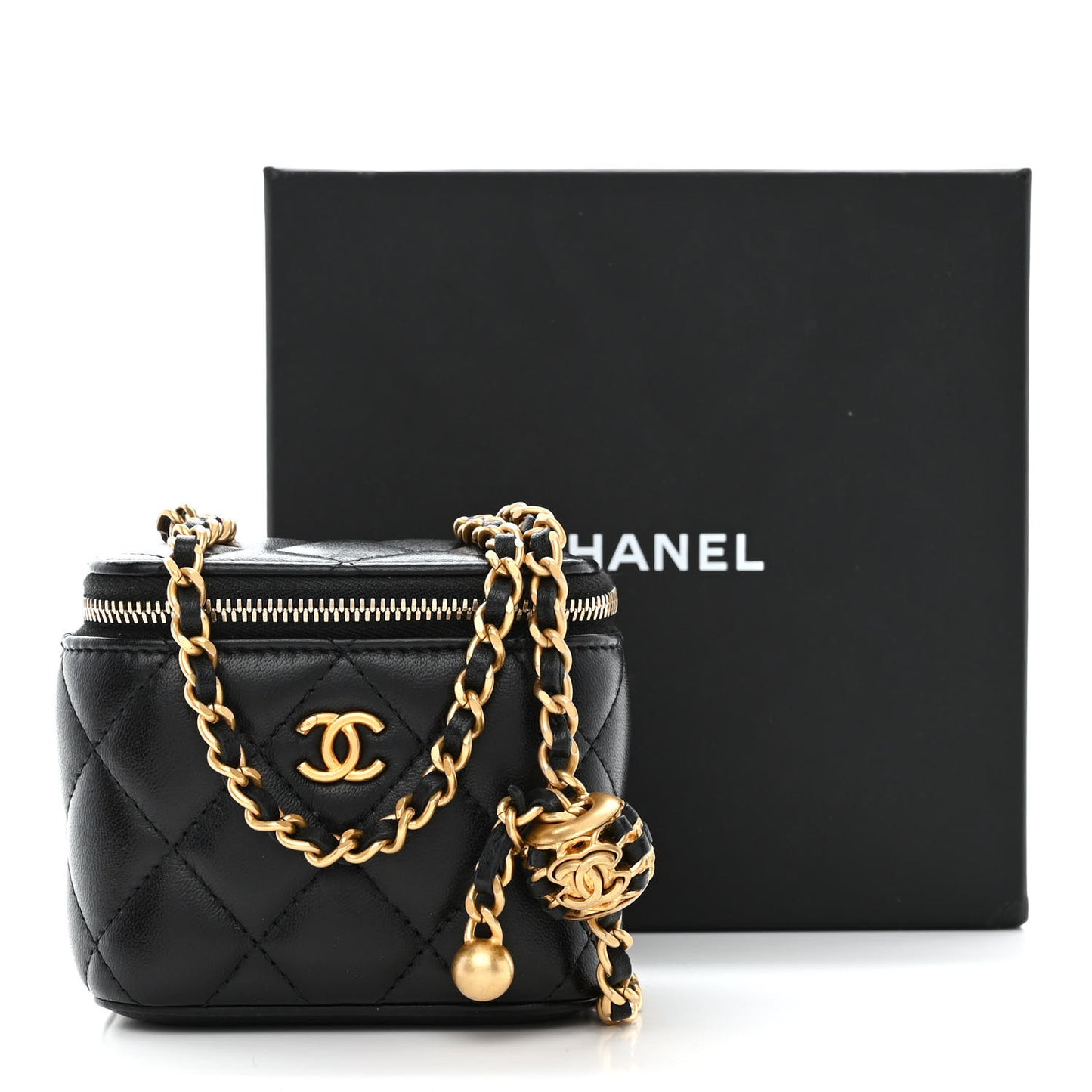 Lambskin Quilted Mini Pearl Crush Vanity Case With Chain Black