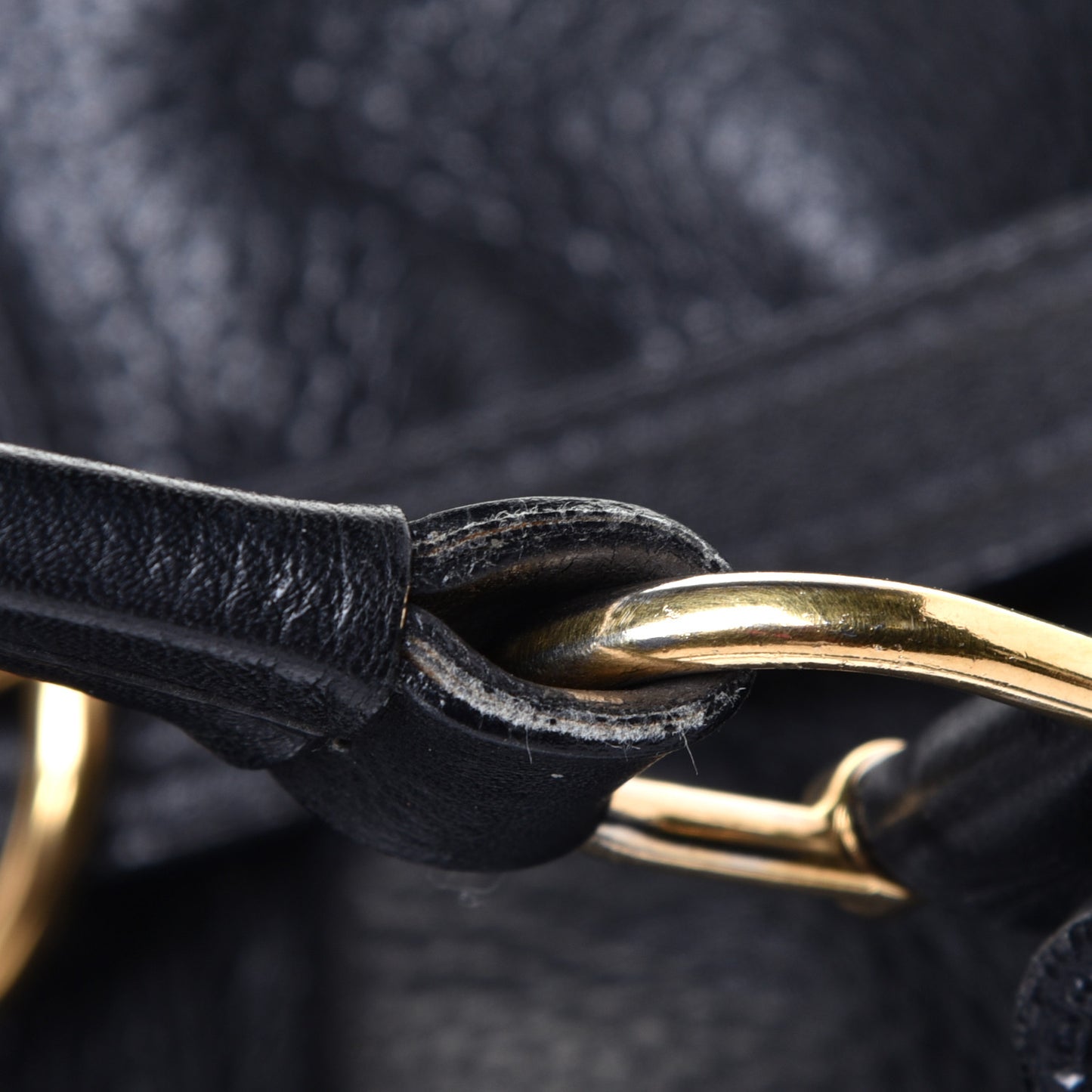Calfskin Medium Raymond Black