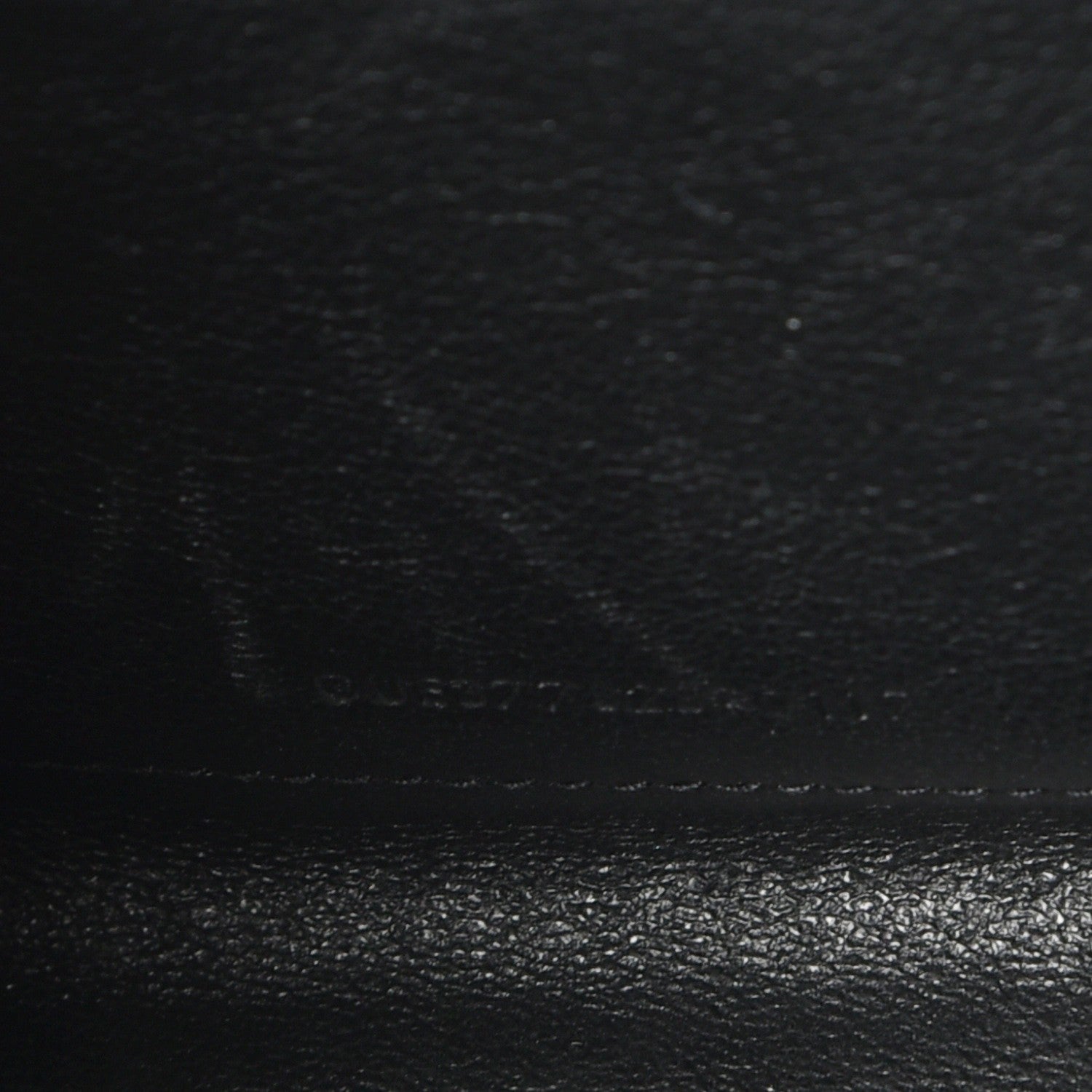 Saint Laurent Grain De Poudre Matelasse Chevron Monogram Chain Wallet Black 8 of 10
