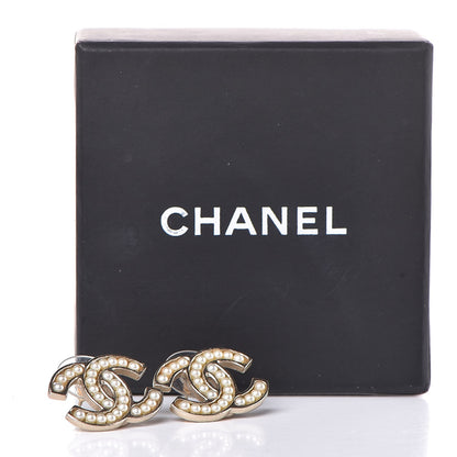 Chanel Pearl CC Earrings Gold 5 of 5