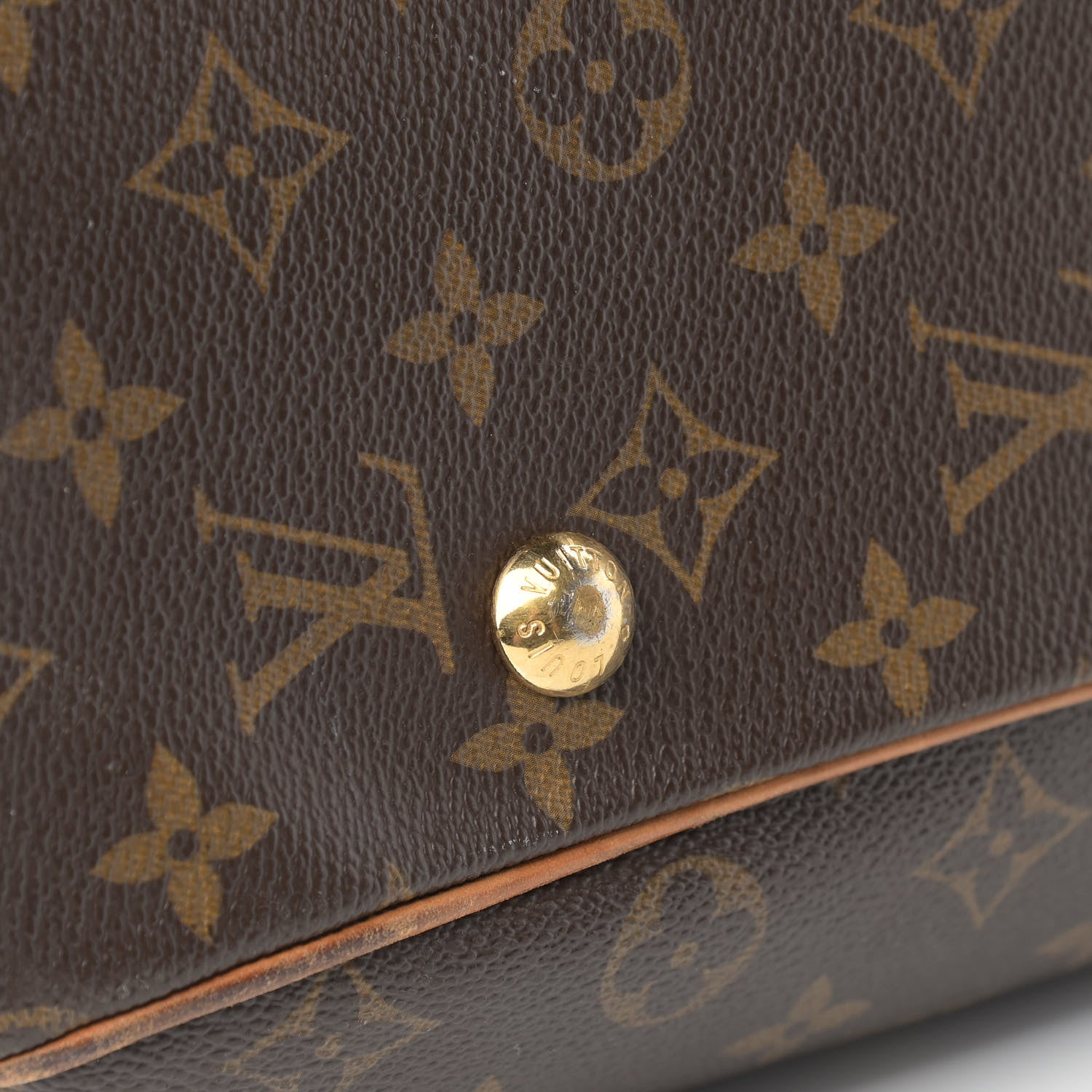Louis Vuitton Monogram Griet 22 of 35