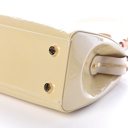 Louis Vuitton Vernis Brea MM Blanc Corail 8 of 9