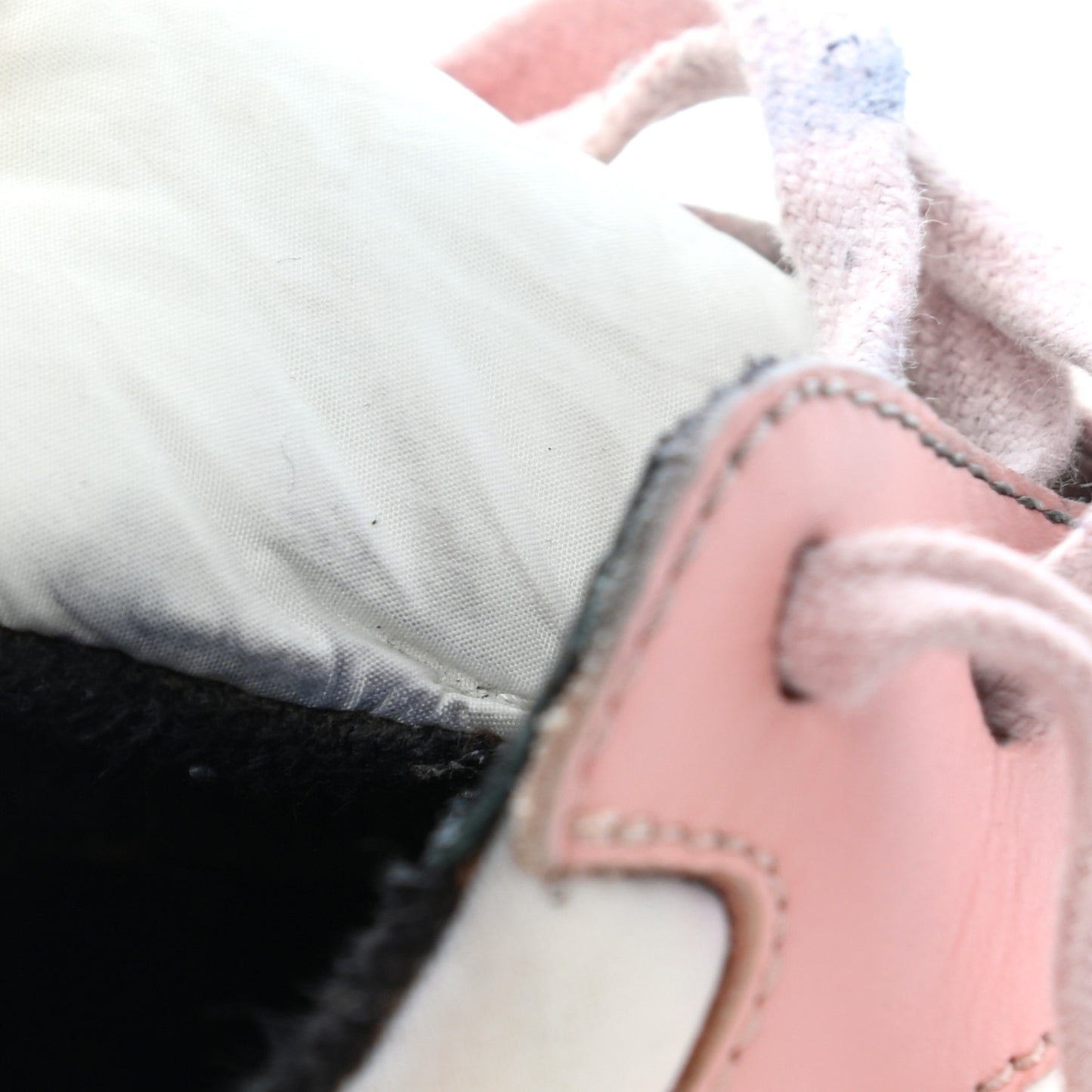 Nylon Lambskin Suede Calfskin CC Sneakers 36.5 Pink