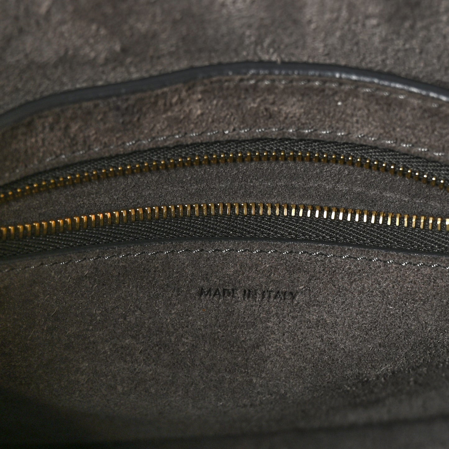 Soft Grained Calfskin Small Sangle Bucket Bag Kohl
