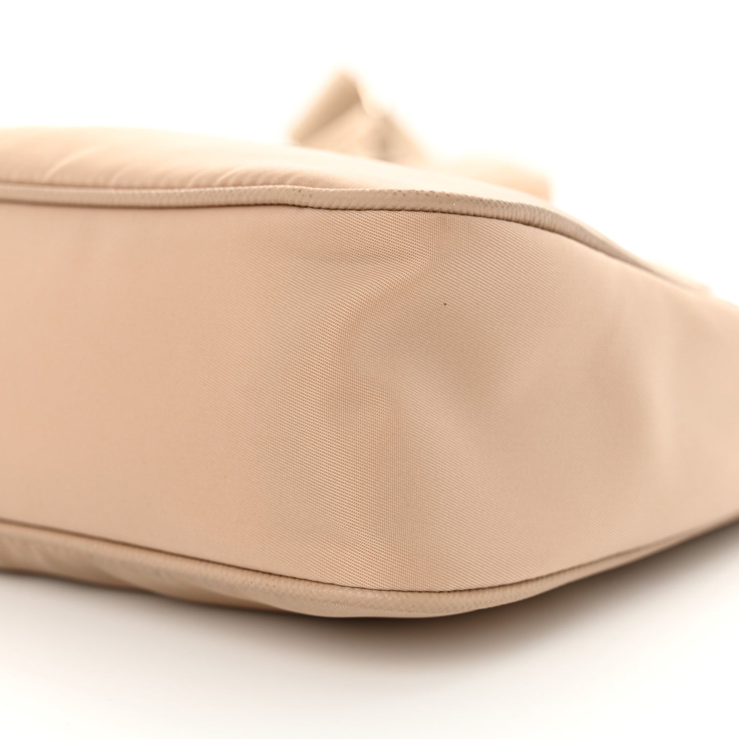 Re-Nylon Saffiano Re-Edition 2005 Shoulder Bag Deserto