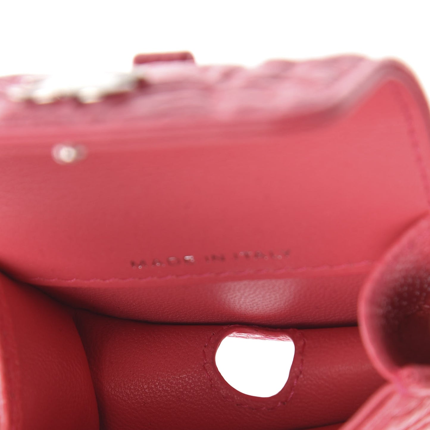 Caviar Camellia Embossed Airpods Pro Case Pink