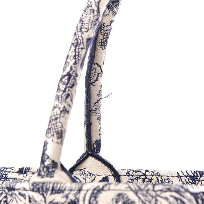 Christian Dior Canvas Embroidered Medium Dioriviera Toile De Jouy Book Tote Blue 11 of 11