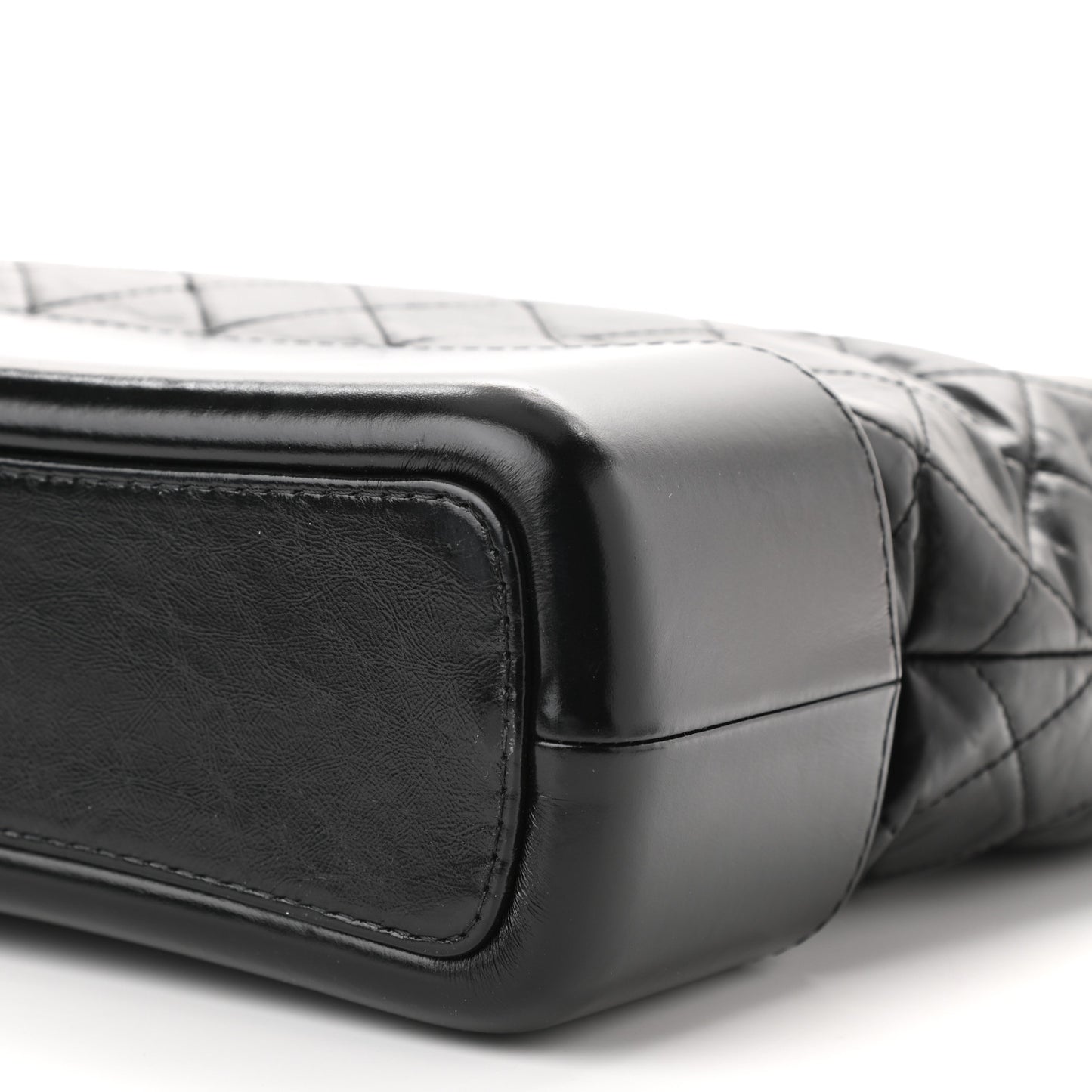 Aged Calfskin Quilted Medium Gabrielle Hobo Black