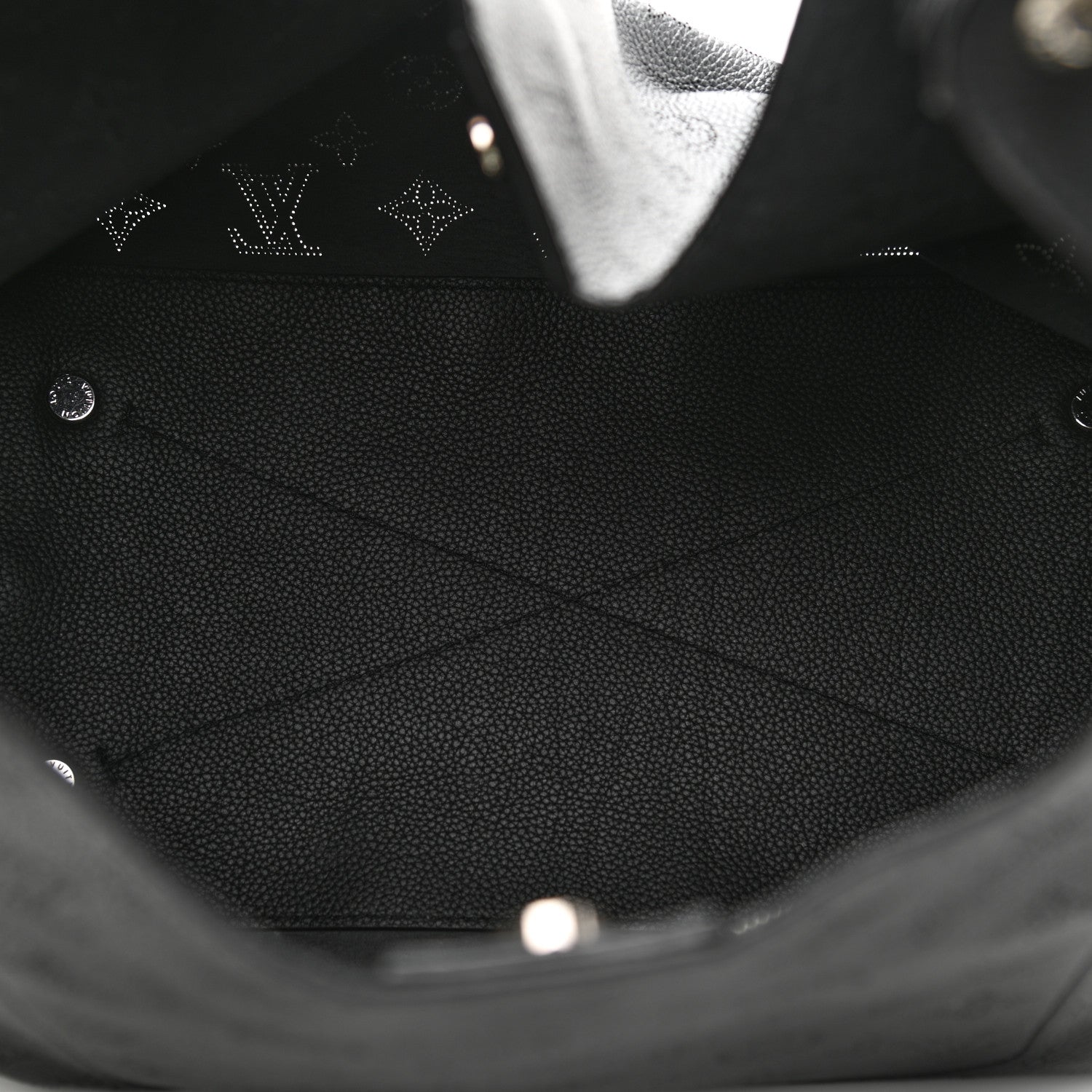Louis Vuitton Mahina Carmel Hobo Black 5 of 9
