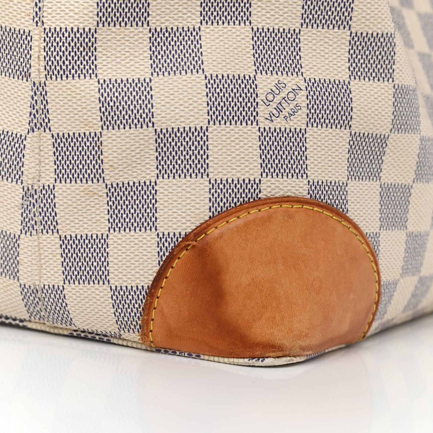 Damier Azur Hampstead MM