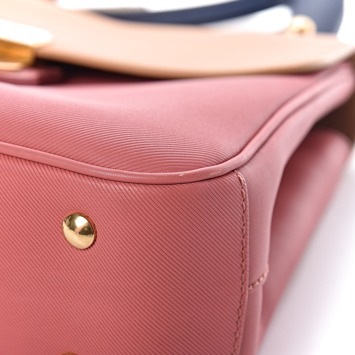 Trench Calfskin Medium DK88 Top Handle Bag Blossom Pink Pale Clementine
