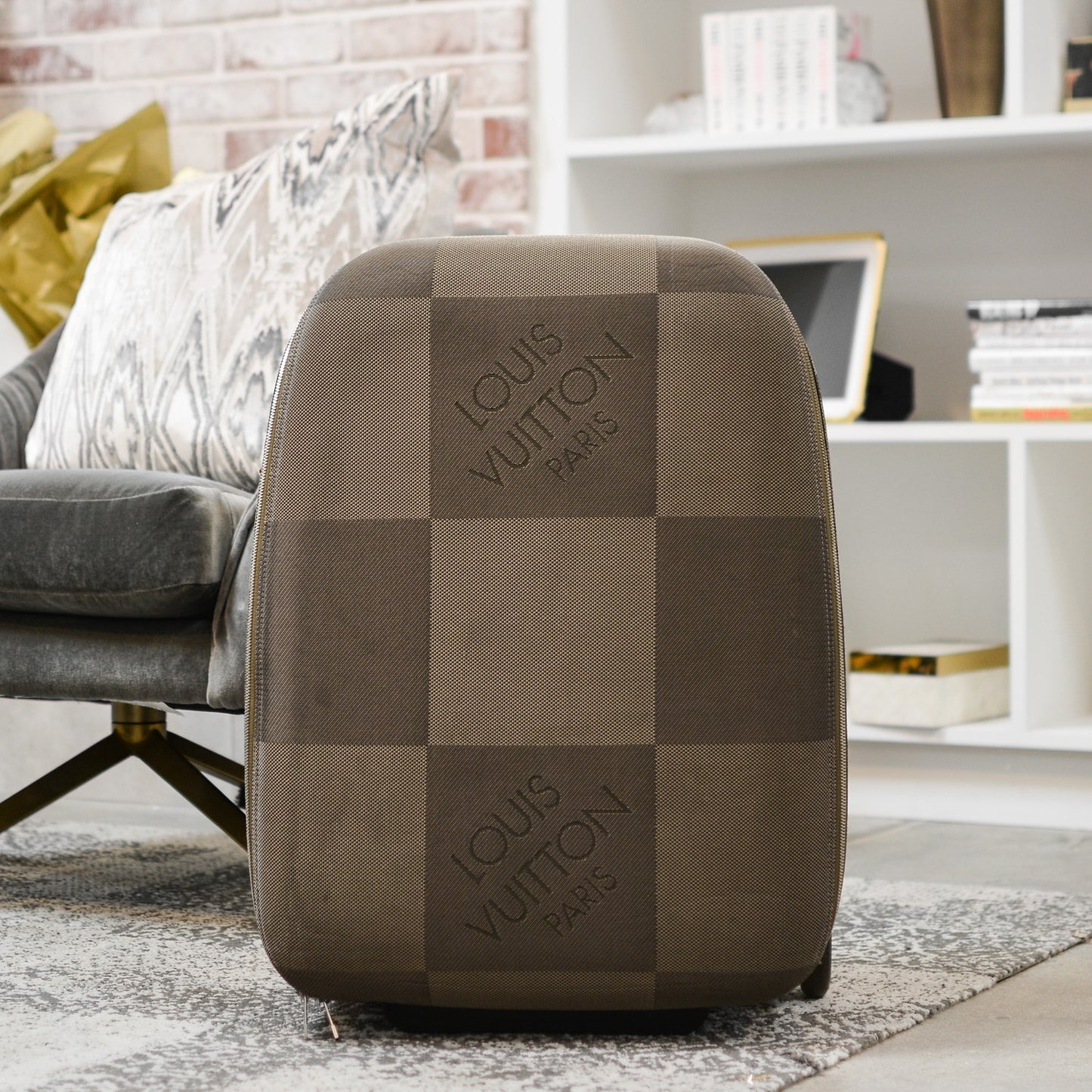 Damier Geant Conquerant 65 Rolling Luggage Terre