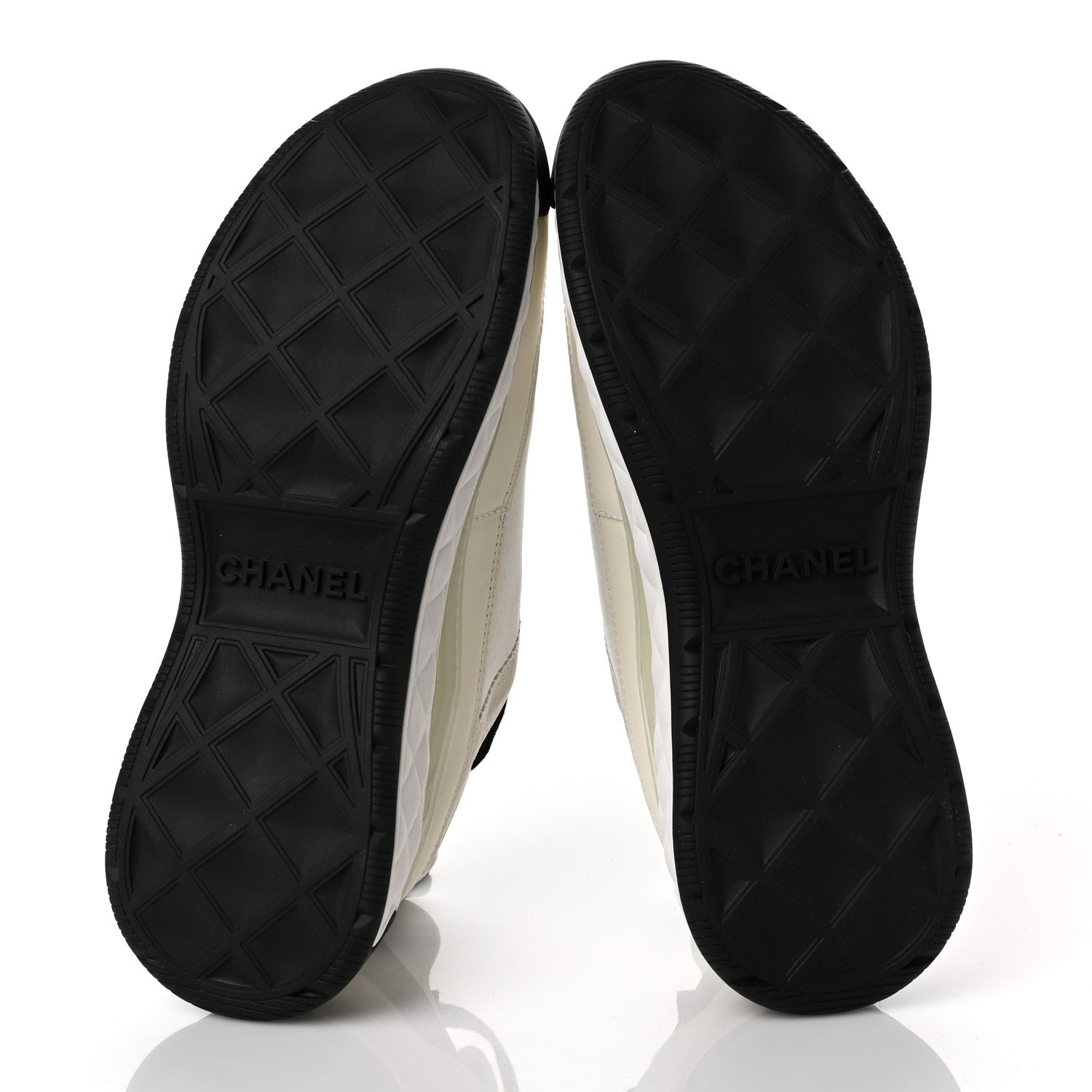 Chanel Velvet Calfskin Mixed Fibers CC Sneakers 39 Ivory Black 6 of 7