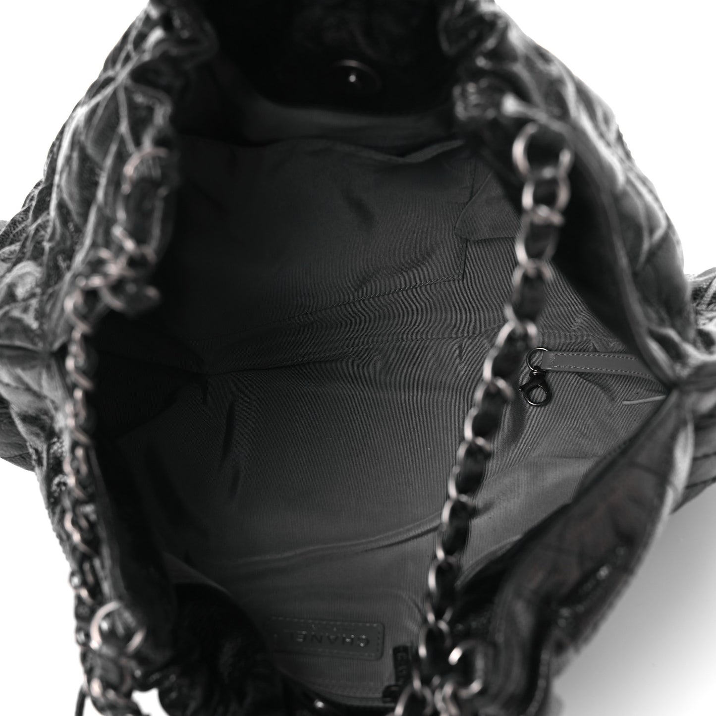 Crumpled Grained Calfskin Quilted Medium Elastic Tote Black
