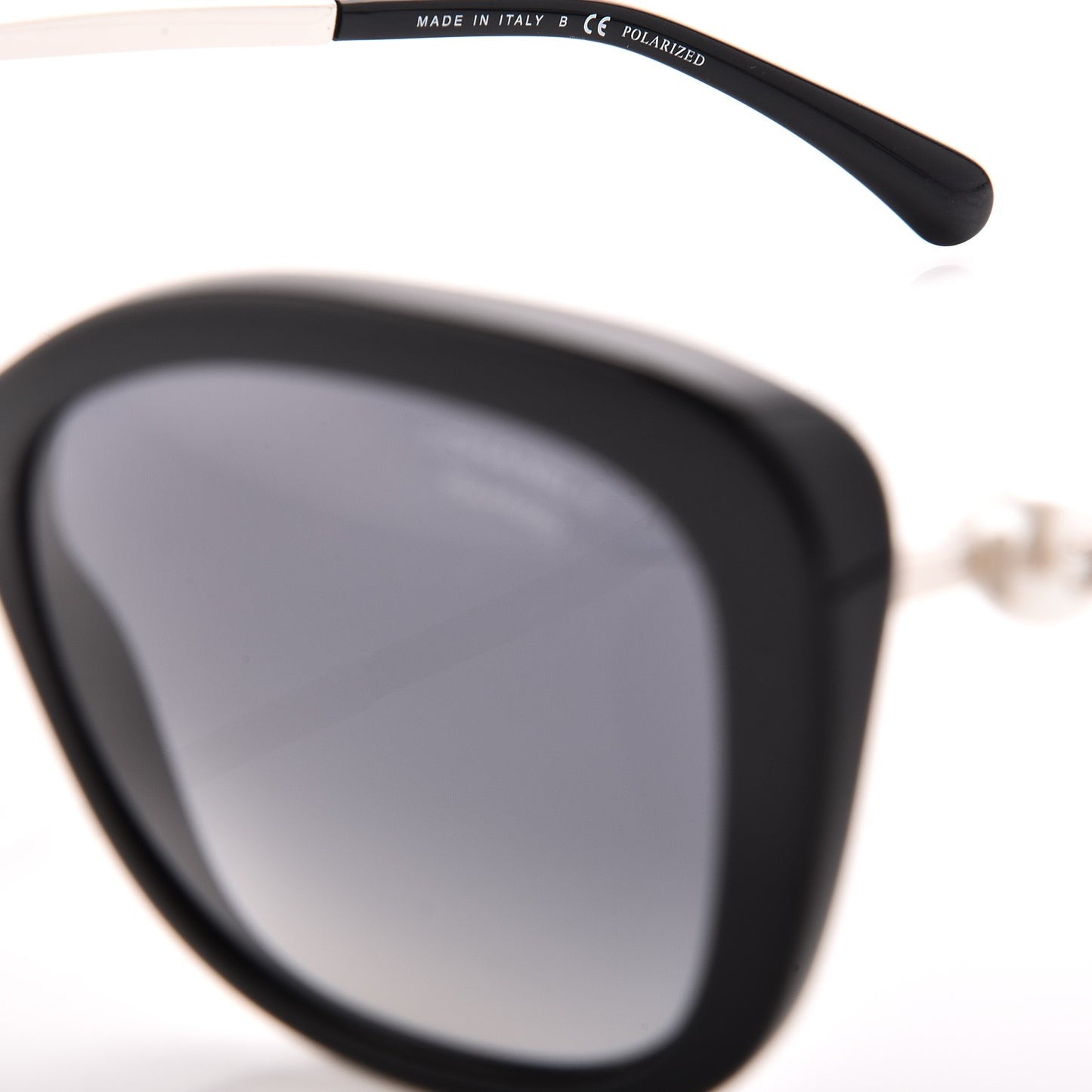 Square Winter Polarized Pearl Sunglasses 5339-H Black