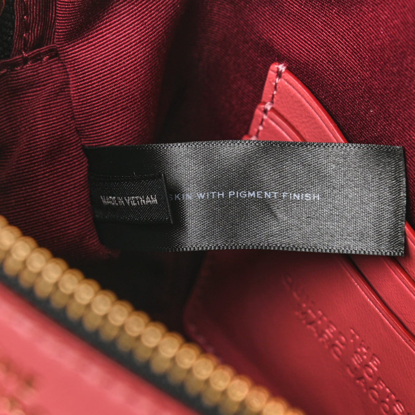 Calfskin Quilted The Softshot 21 Bag Santa Fe Red