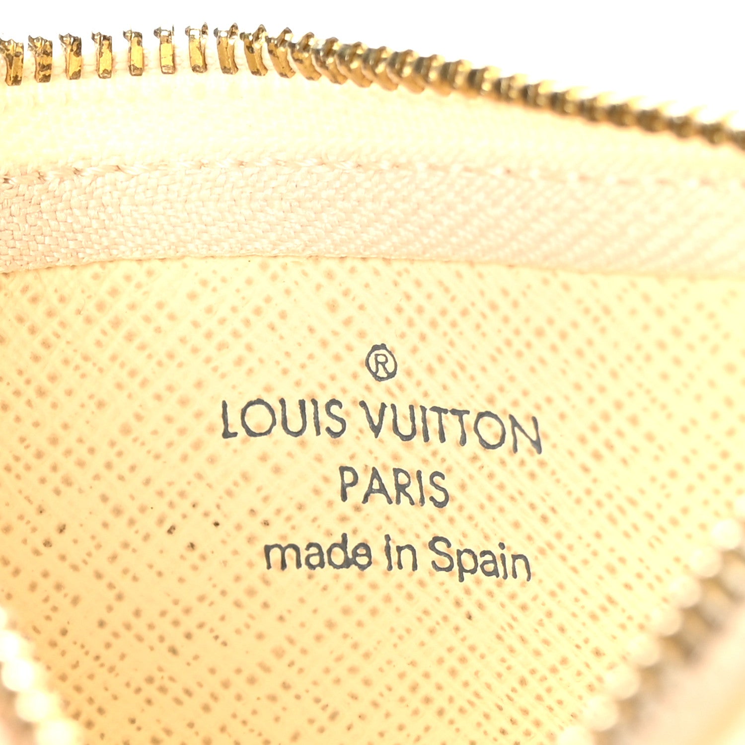 Louis Vuitton Damier Azur Key Pouch 6 of 7