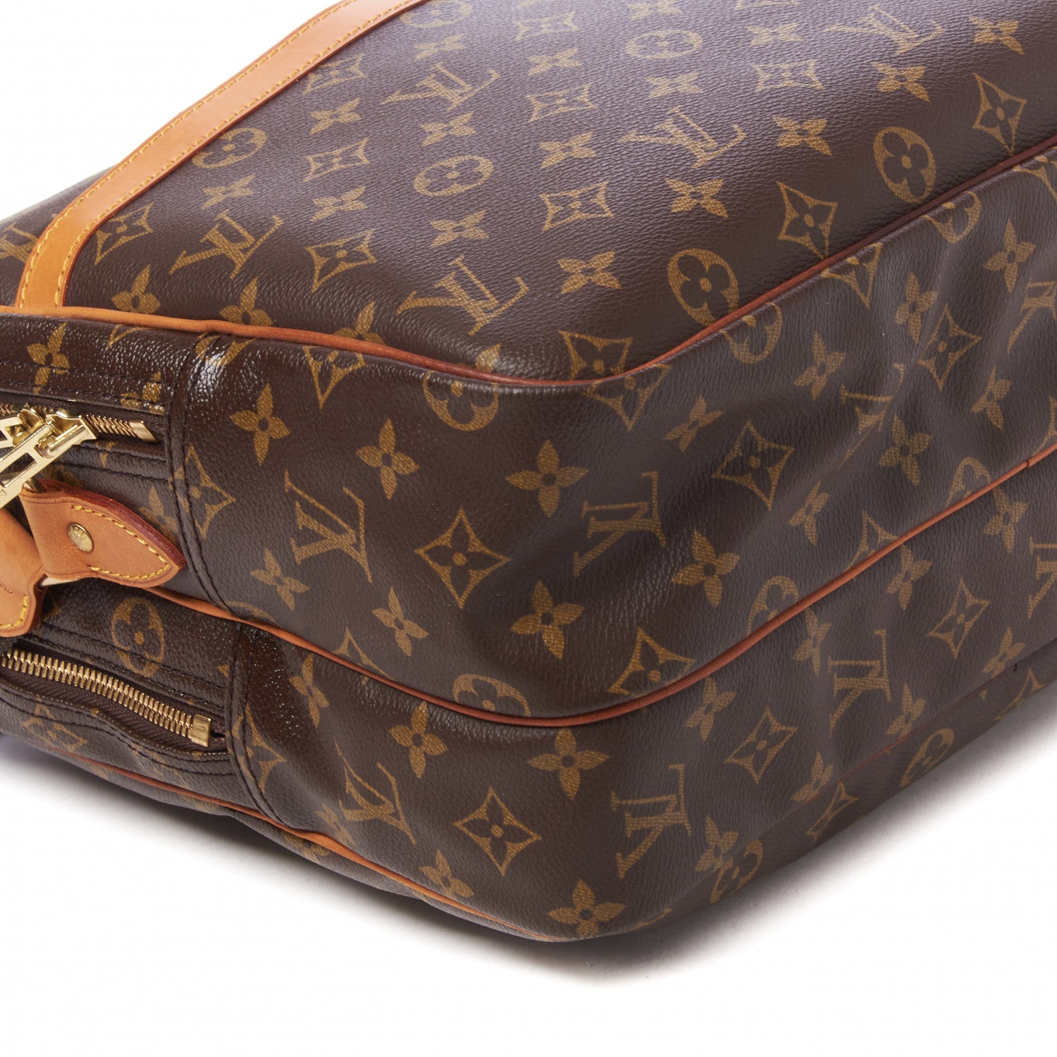 Louis Vuitton Monogram Reporter GM 6 of 8