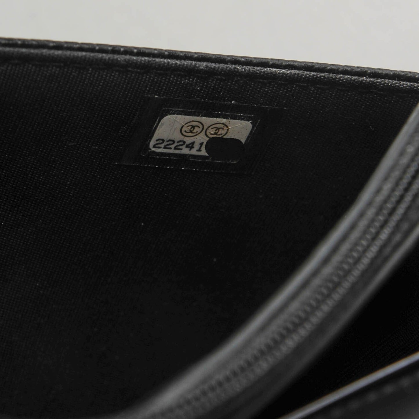 Caviar Timeless CC Wallet On Chain WOC Black