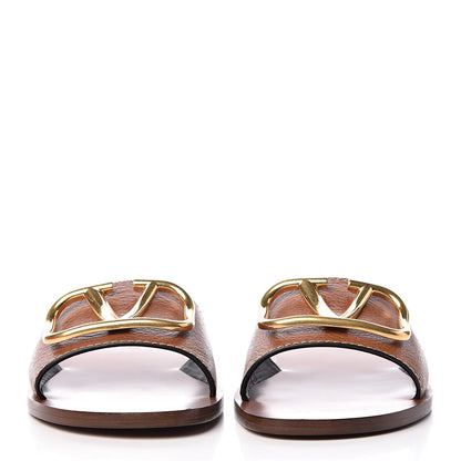 Valentino Garavani Grainy Cowhide Vlogo Flat Slide Sandals 38 Cuoio 3 of 11