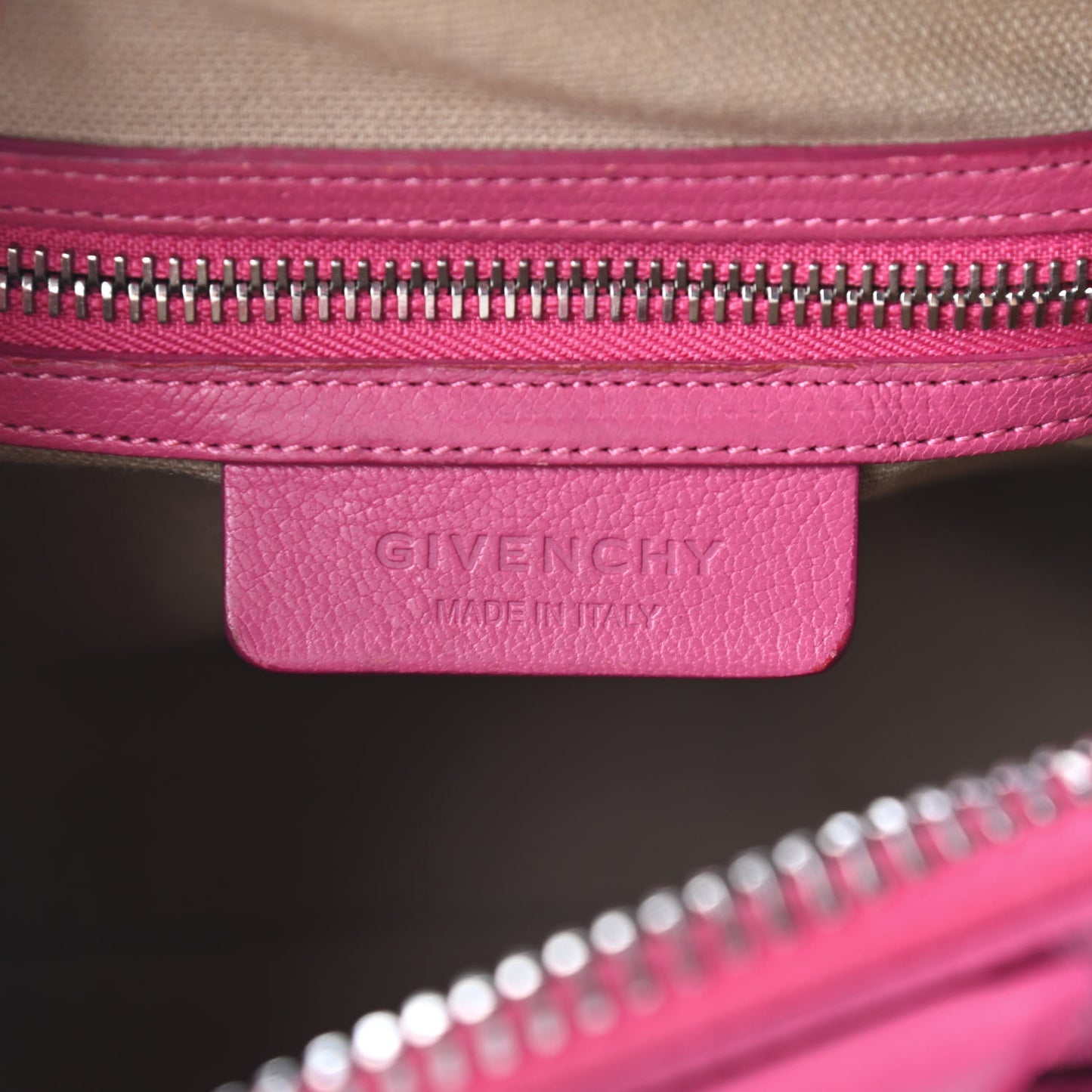 Sugar Goatskin Mini Antigona Magenta
