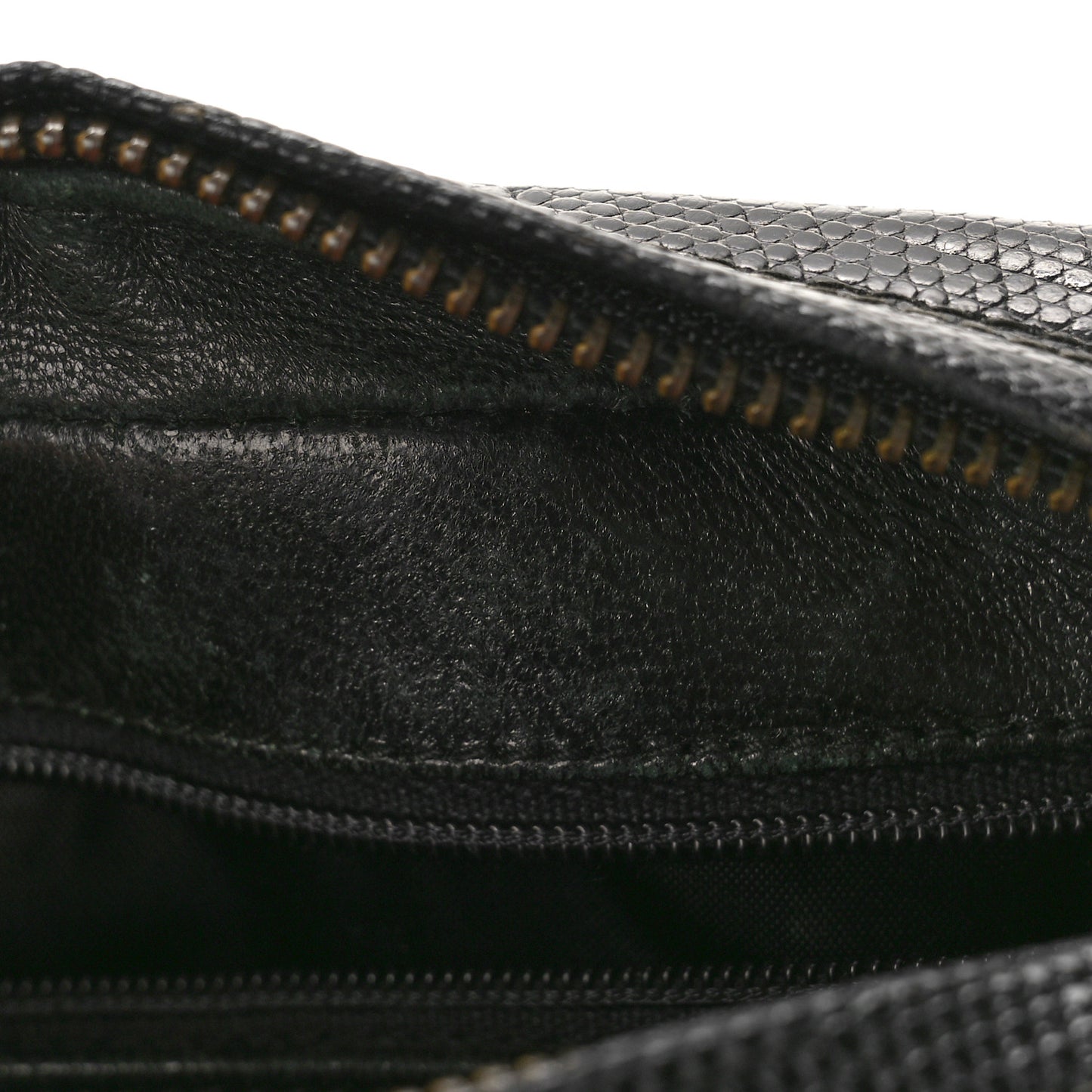 Lizard Diamond Quilted Small Tassel Camera Case Black