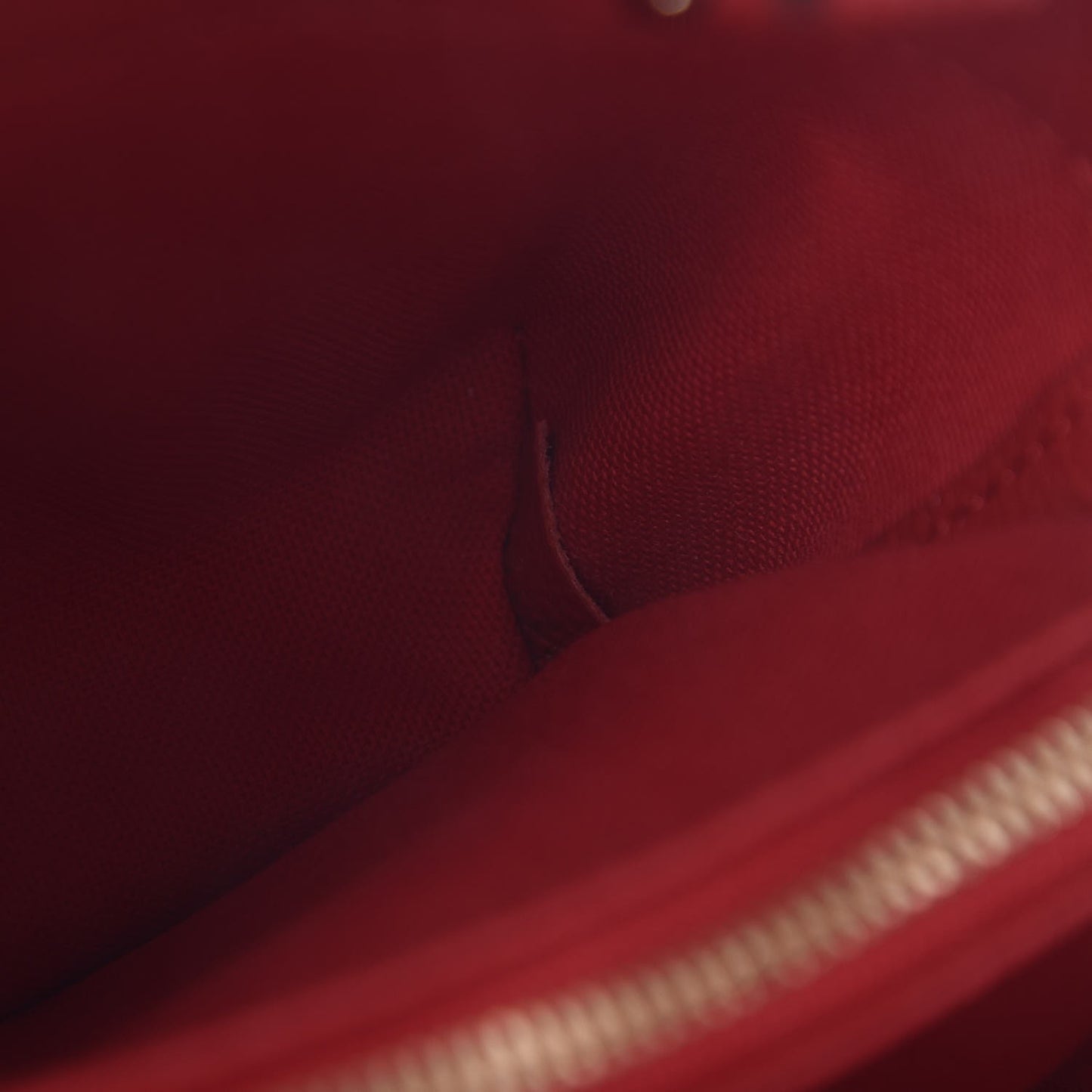 Empreinte Montaigne Nano Cherry