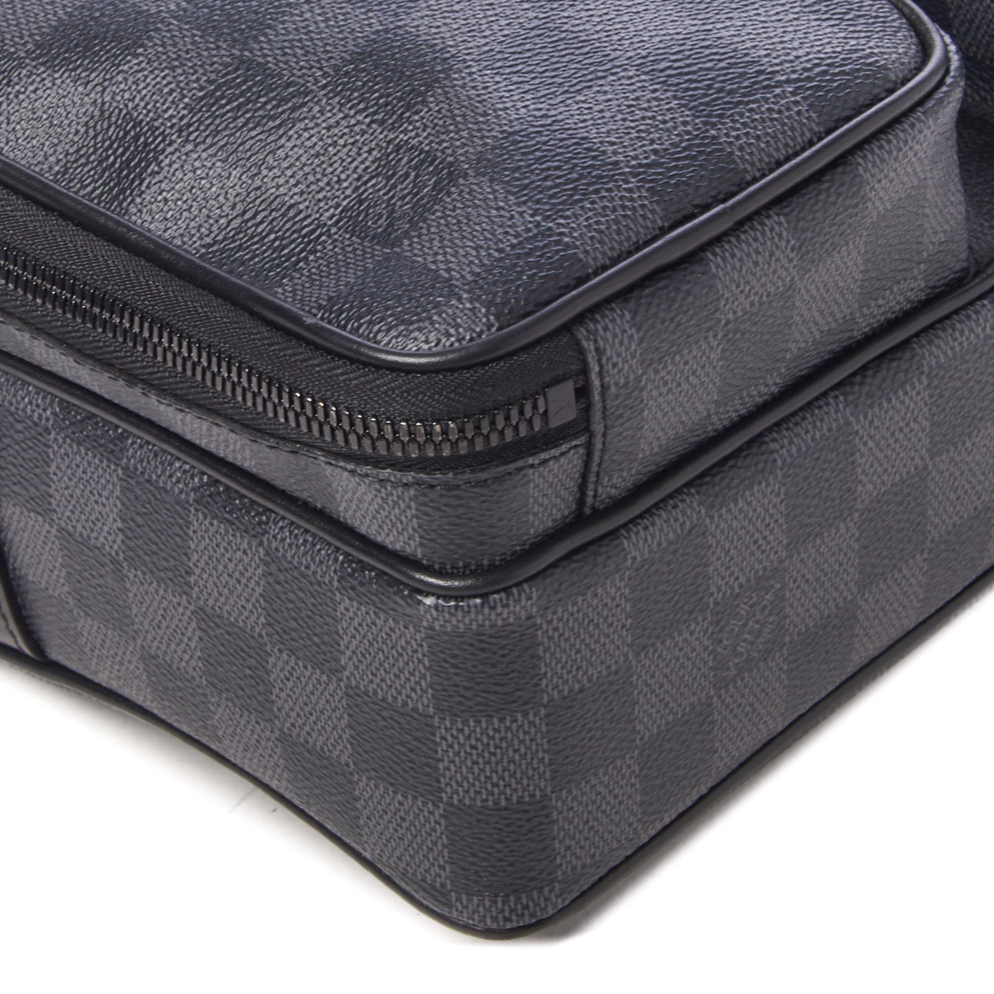 Damier Graphite Utility Messenger