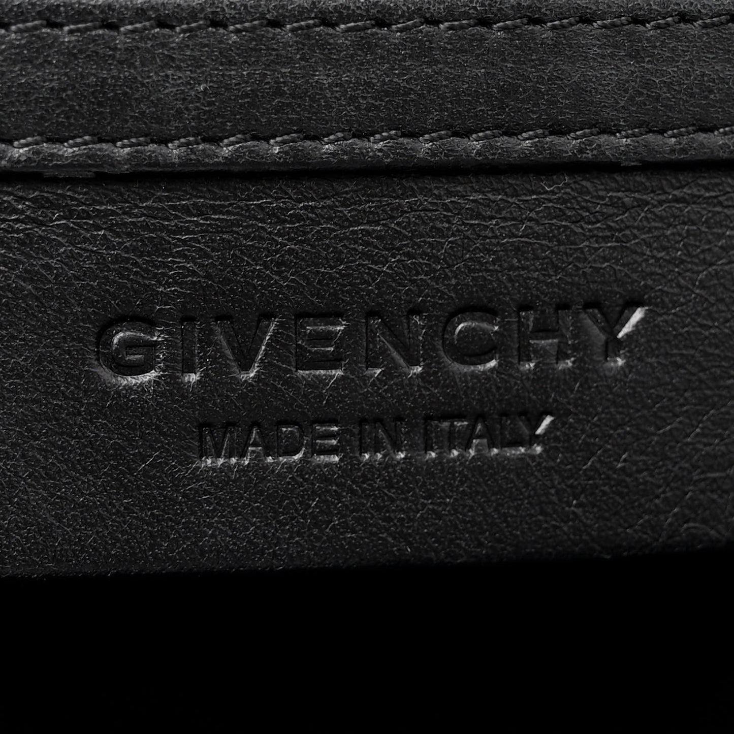Calfskin Crocodile Embossed Medium Nightingale Black