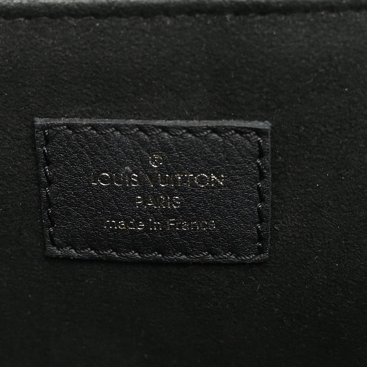 Grained Calfskin Lockme Oxford Black