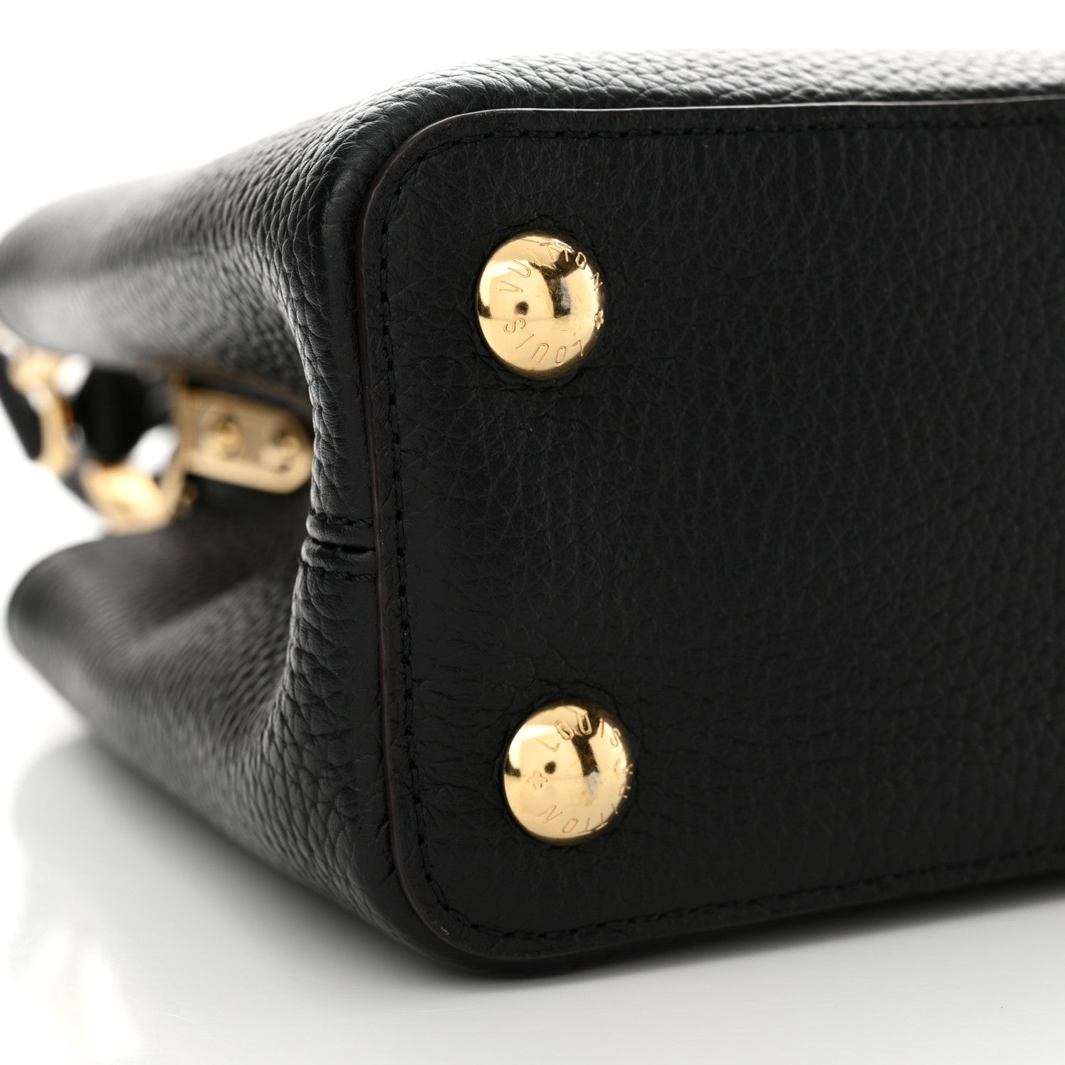 Louis Vuitton Taurillon Capucines BB Black 8 of 10