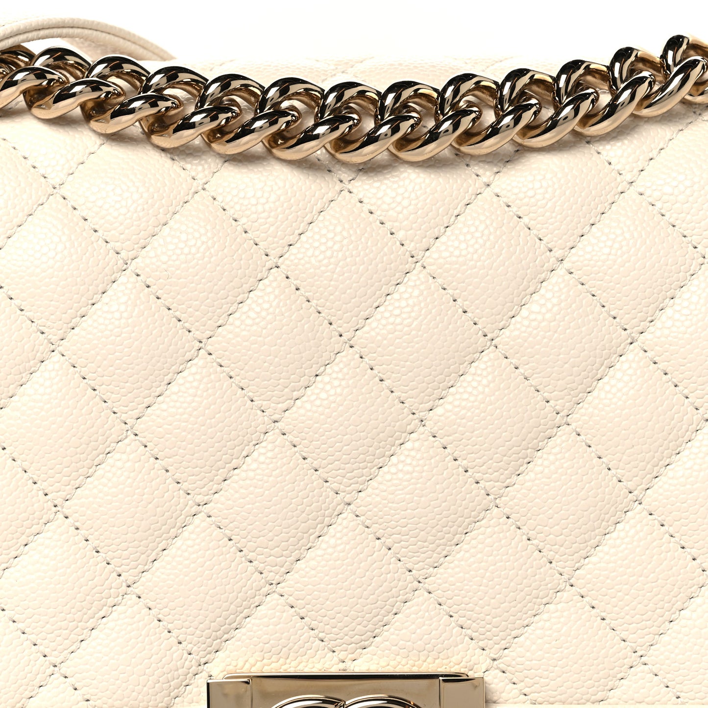 Caviar Quilted Medium Boy Flap White