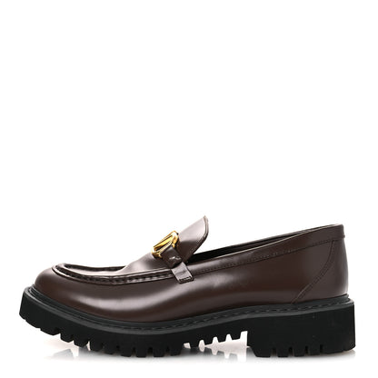 Valentino Garavani Calfskin Vlogo Loafers 39.5 Cacao 1 of 14