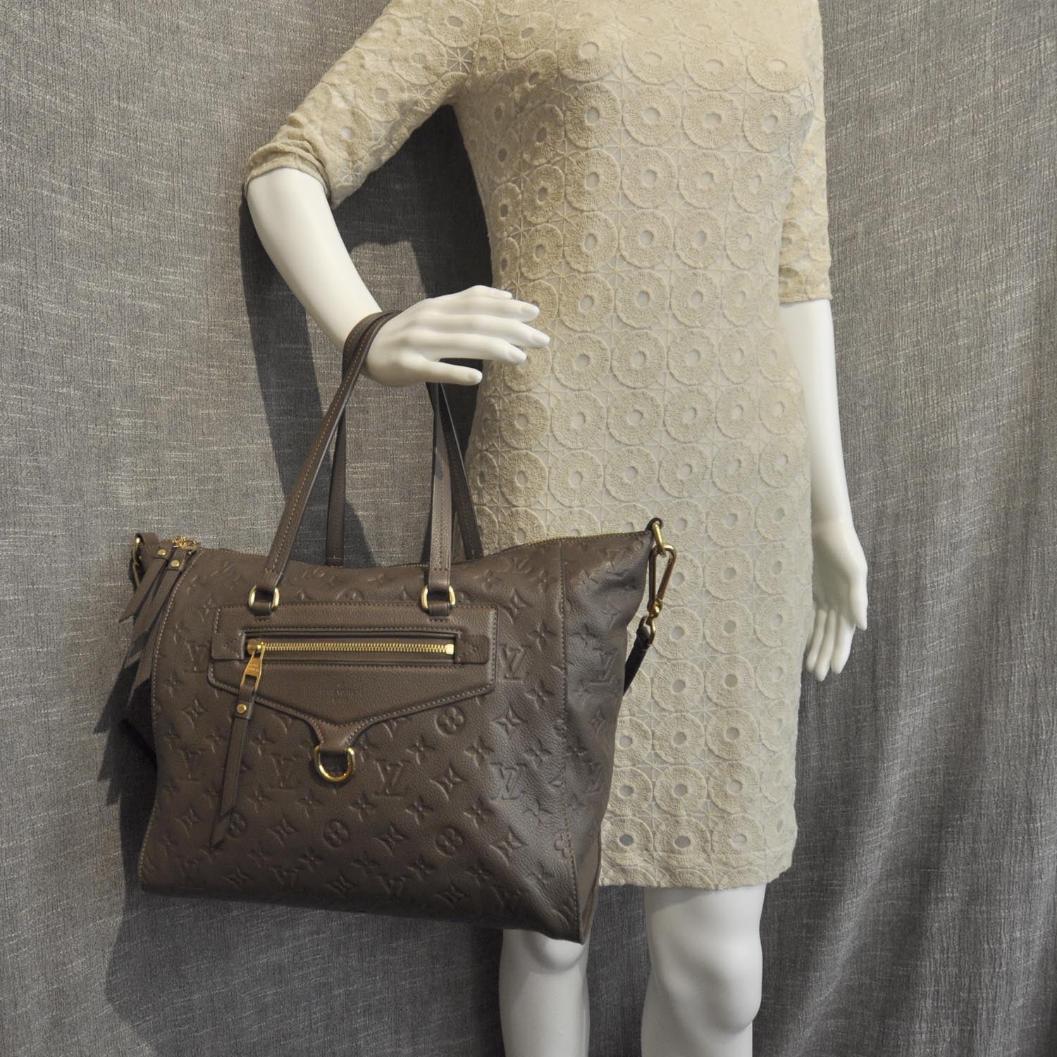 Louis Vuitton Empreinte Lumineuse PM Ombre 2 of 8