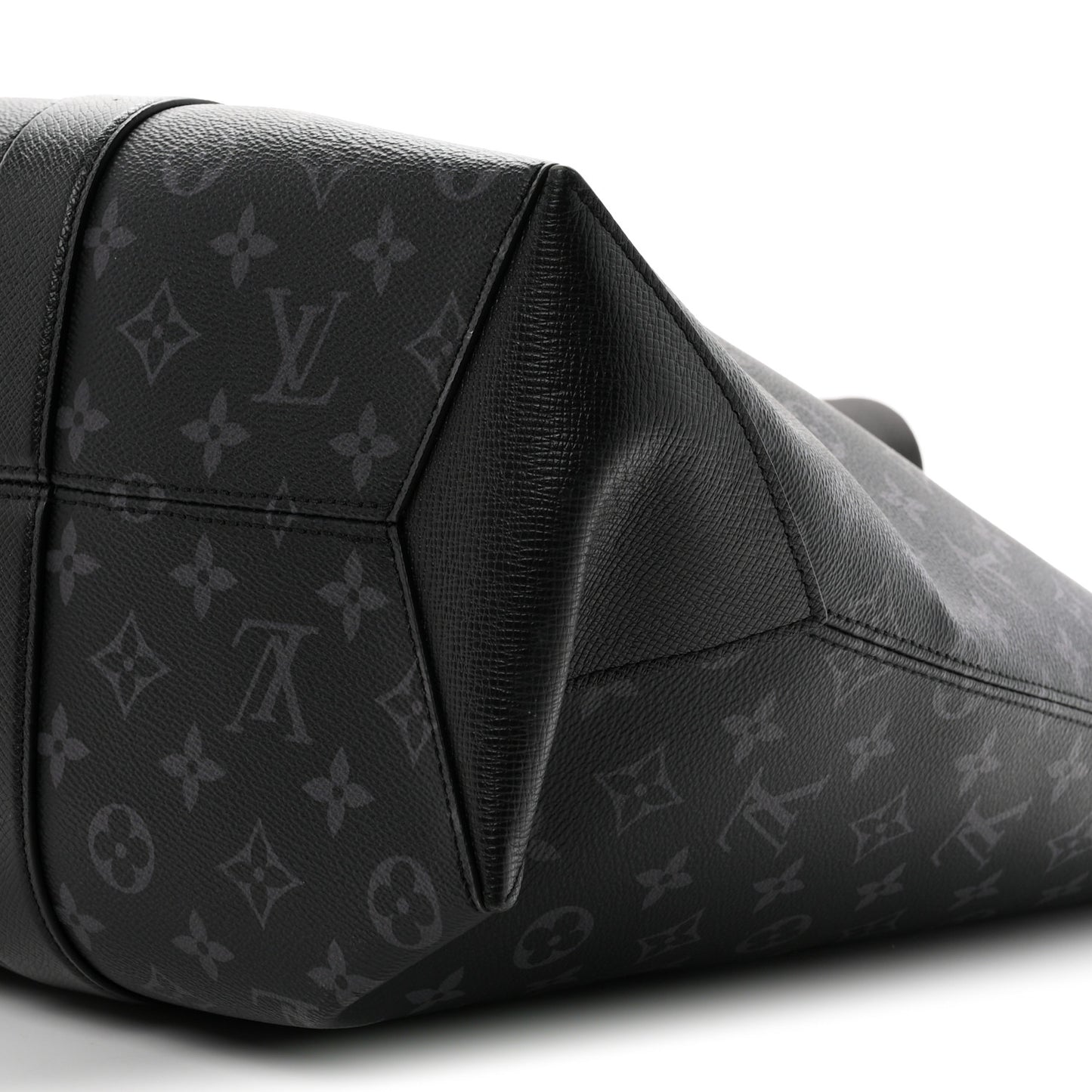 Monogram Eclipse Taigaramma Weekend Tote NM