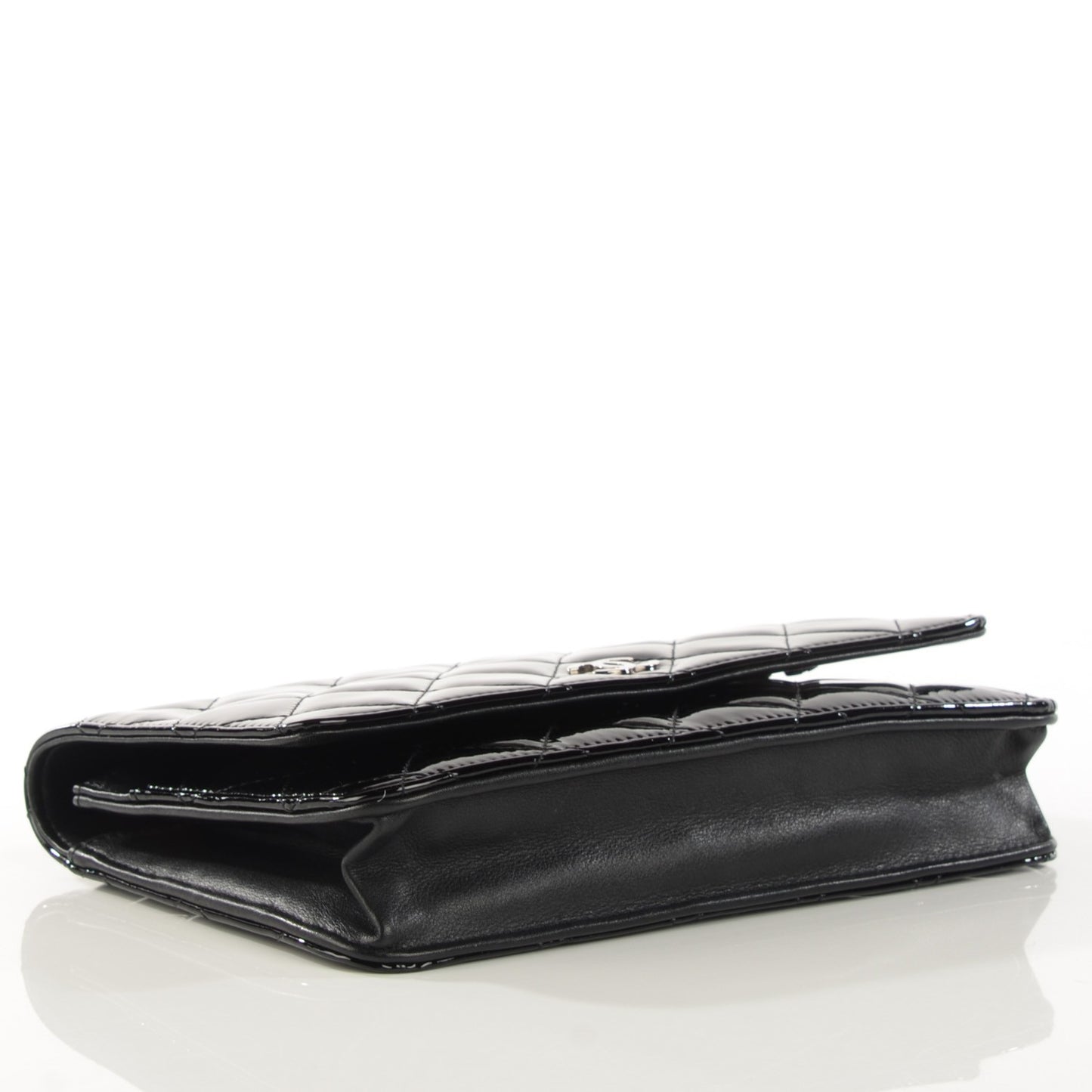 Patent Quilted Wallet On Chain WOC Black