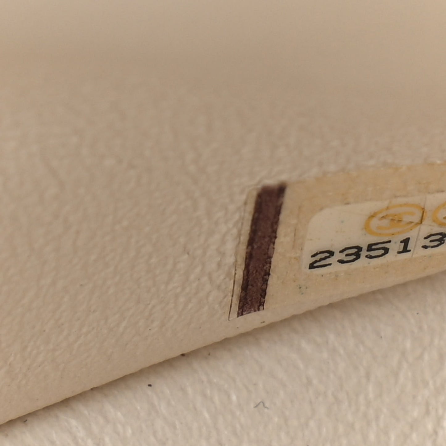 Caviar Quilted Medium Double Flap White