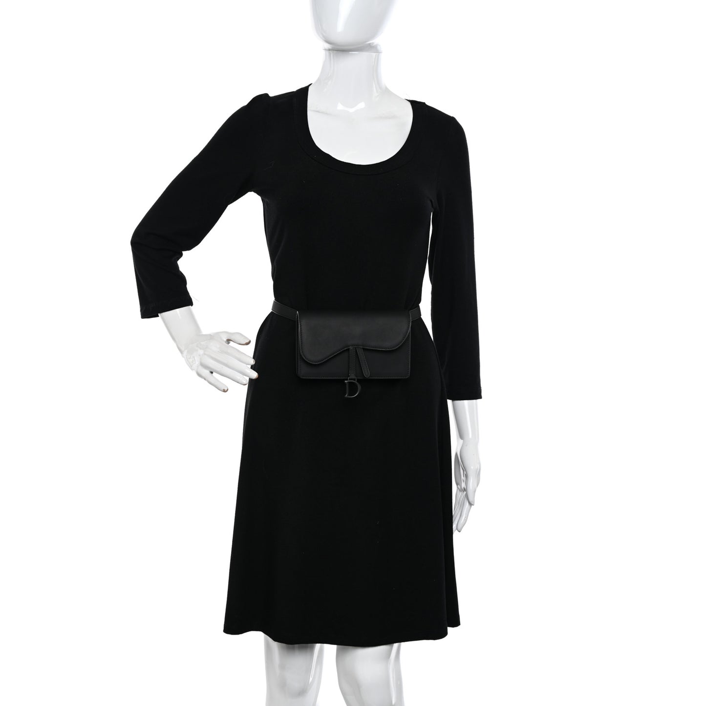 Ultra Matte Calfskin Saddle Belt Clutch Black