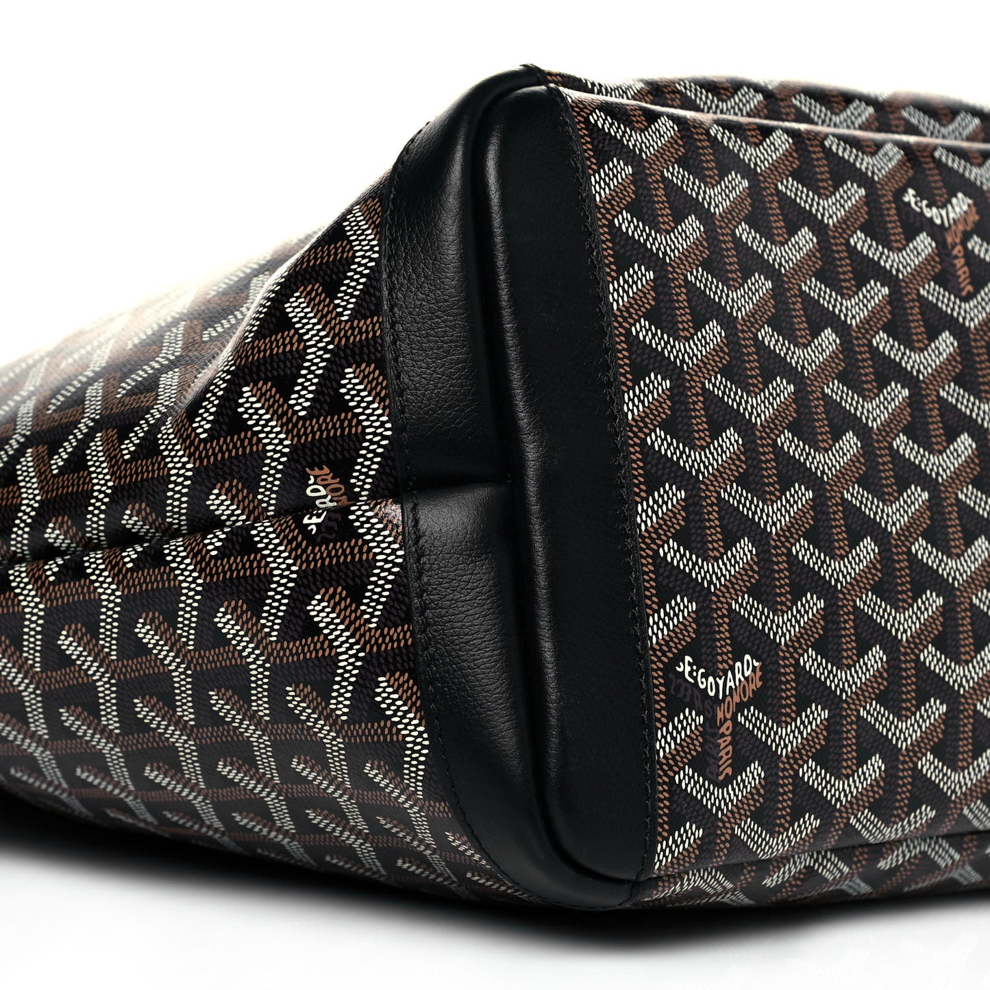 Goyardine Artois MM Black