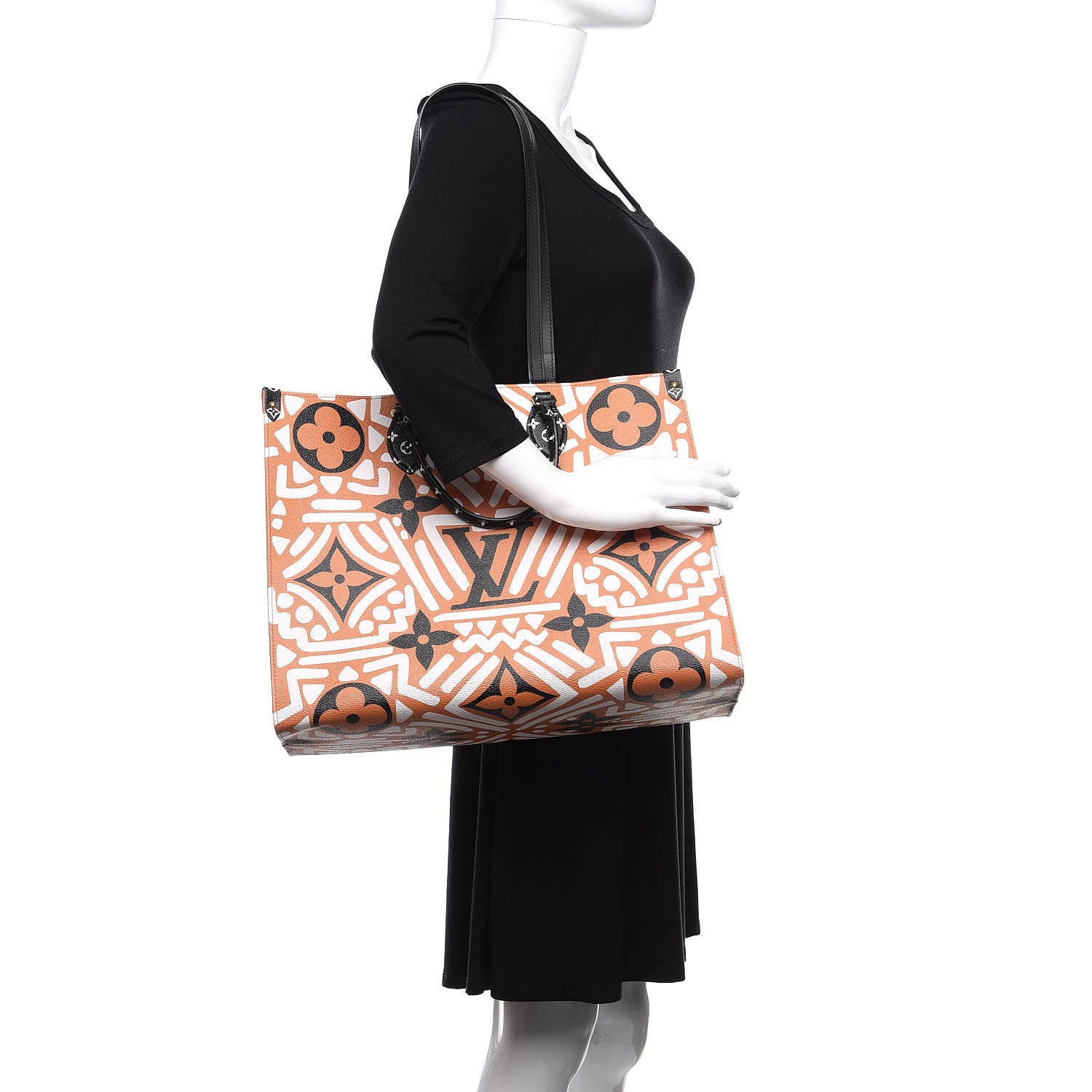Louis Vuitton Monogram Giant Crafty Onthego GM Crème Caramel 2 of 10