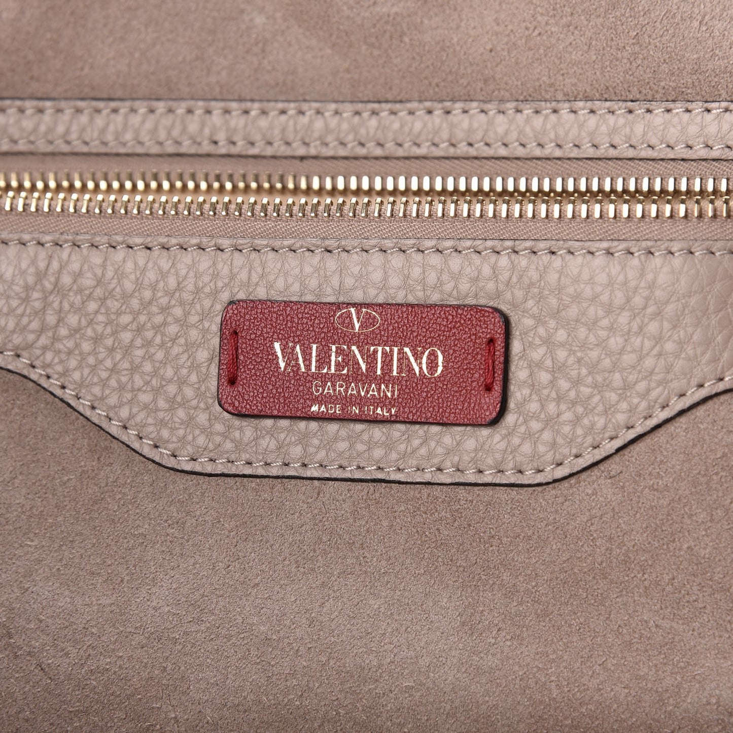 Grained Calfskin Rockstud Shoulder Tote Poudre