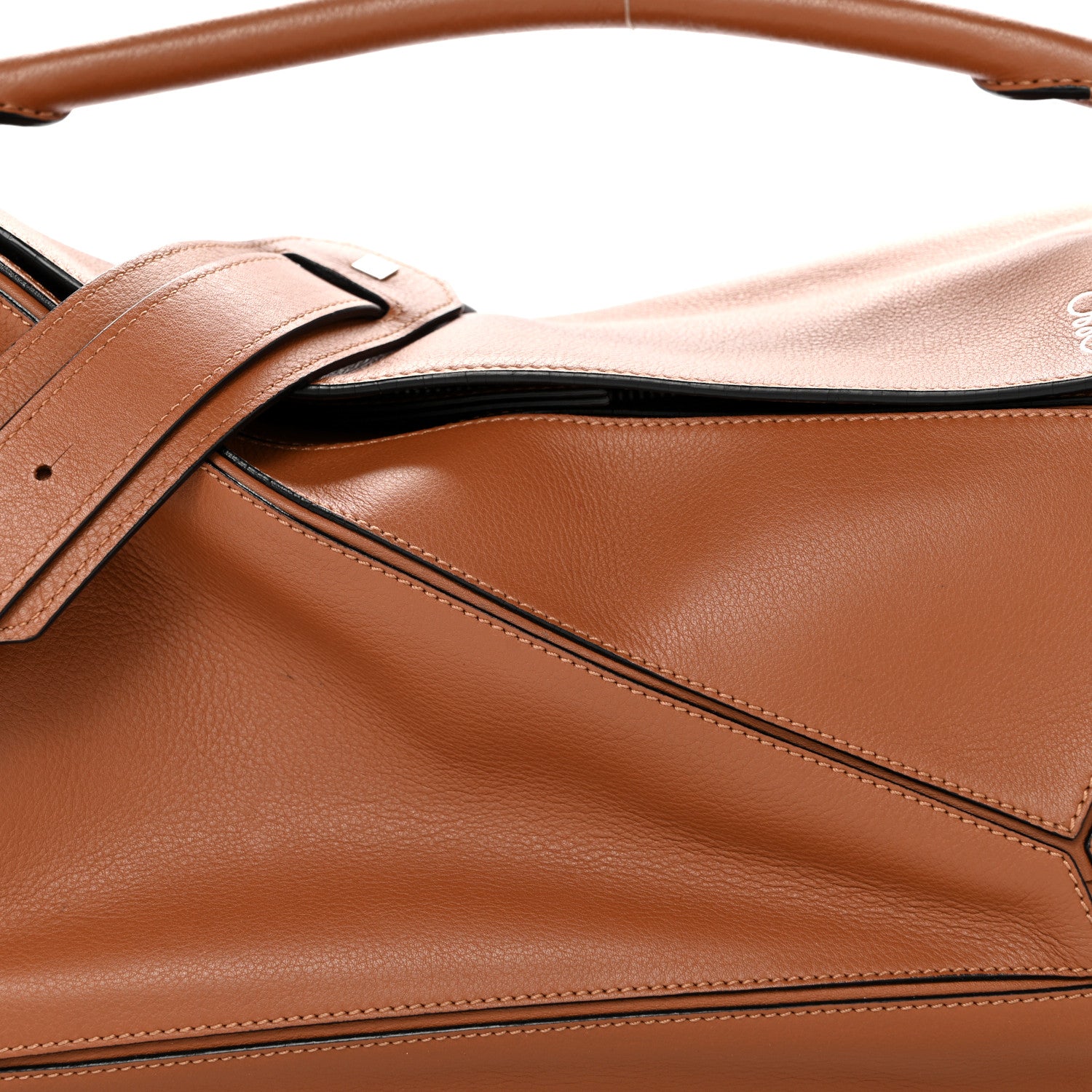 Loewe Calfskin Medium Puzzle Bag Tan 8 of 15
