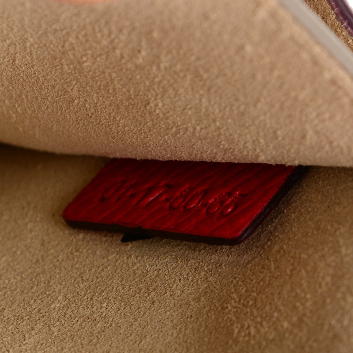 Grained Calfskin Lambskin Drew Shoulder Bag Tulip Red