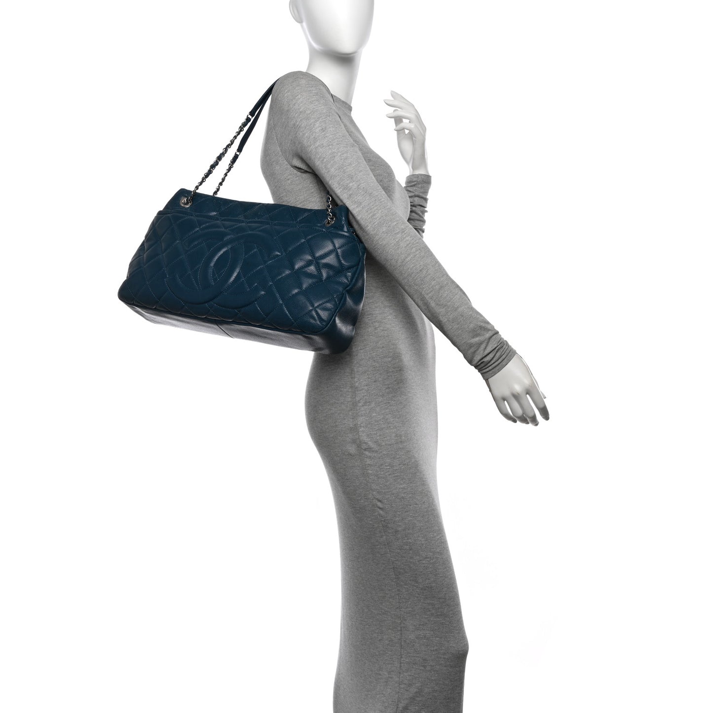 Caviar Quilted Timeless CC Soft Tote Blue